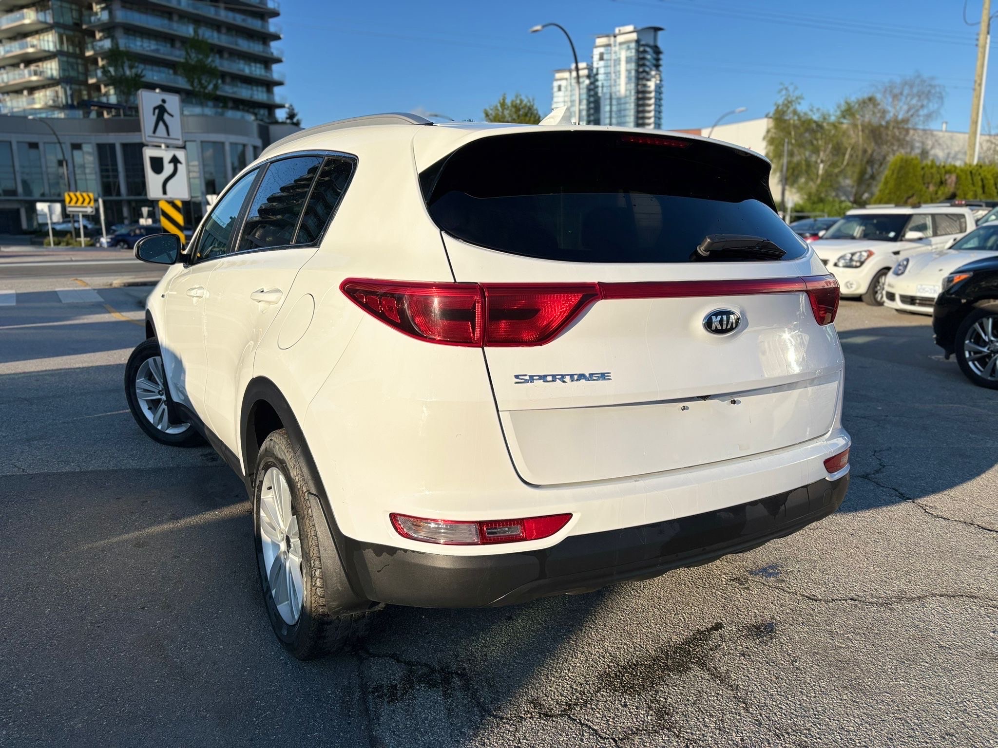 /canwestautoinc/2017-Kia-Sportage-8903007222297066.jpg
