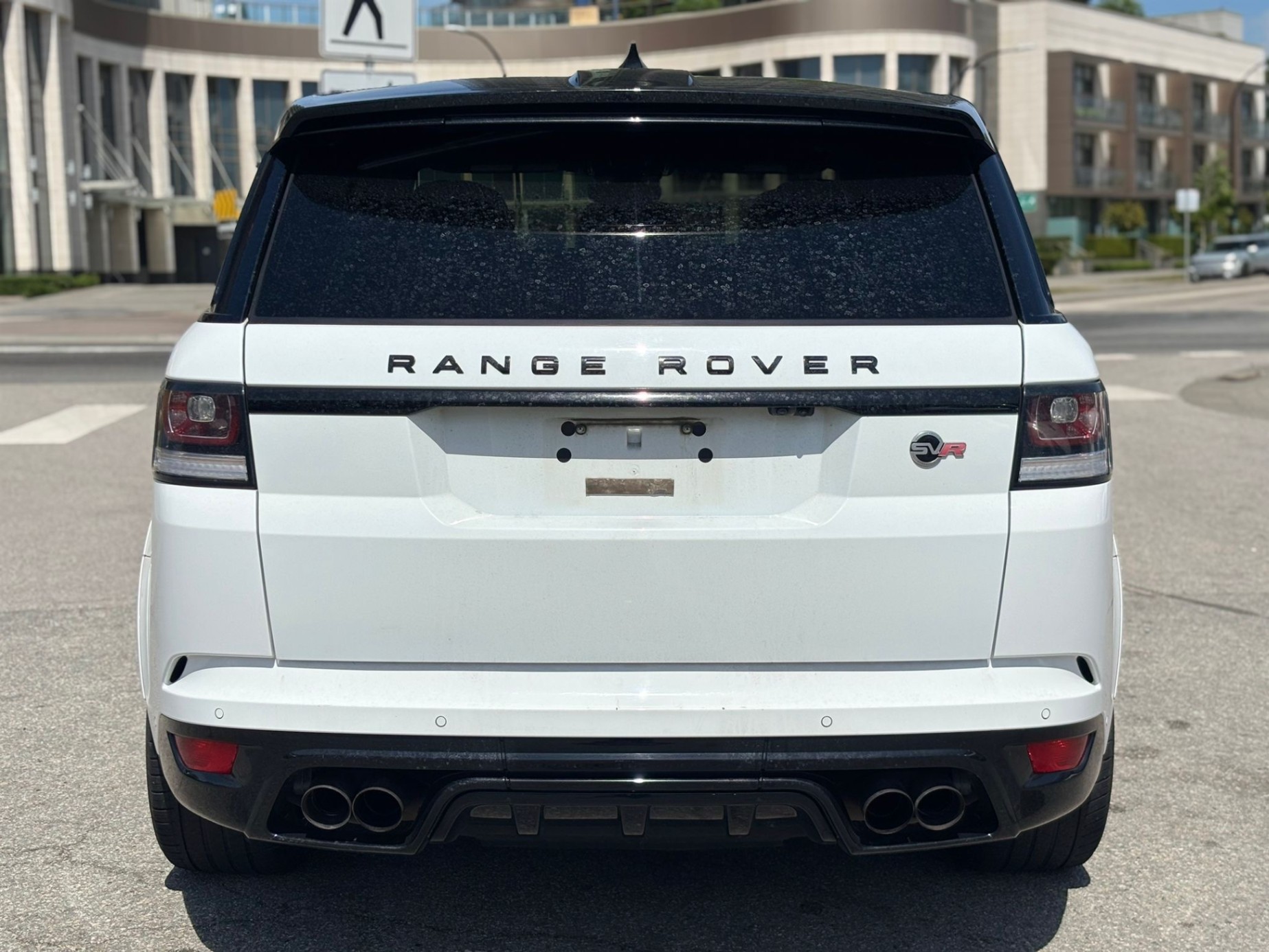/canwestautoinc/2017-LandRover-RangeRover-21877612261080892.jpg