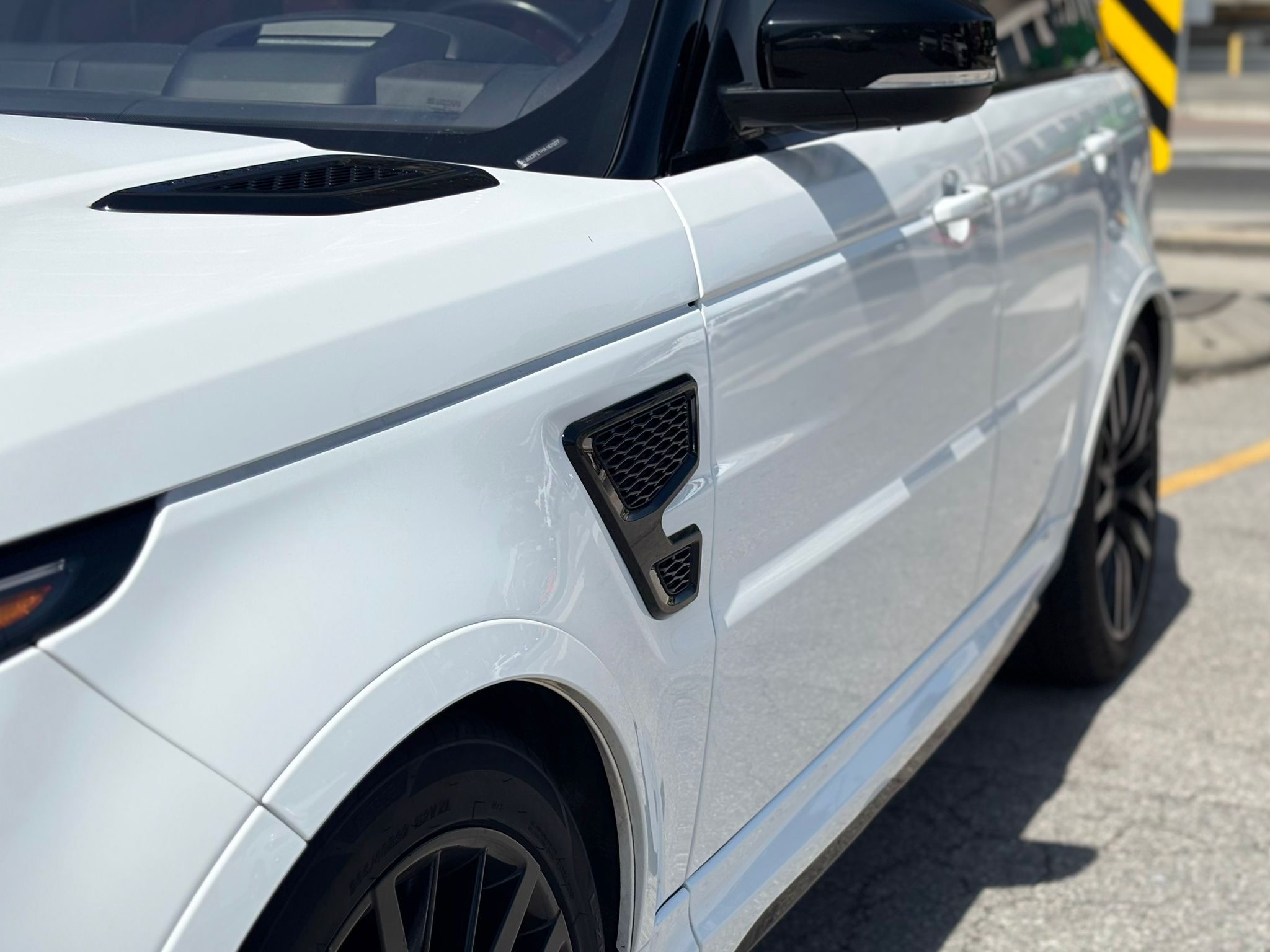 /canwestautoinc/2017-LandRover-RangeRover-6063519967213618.jpg