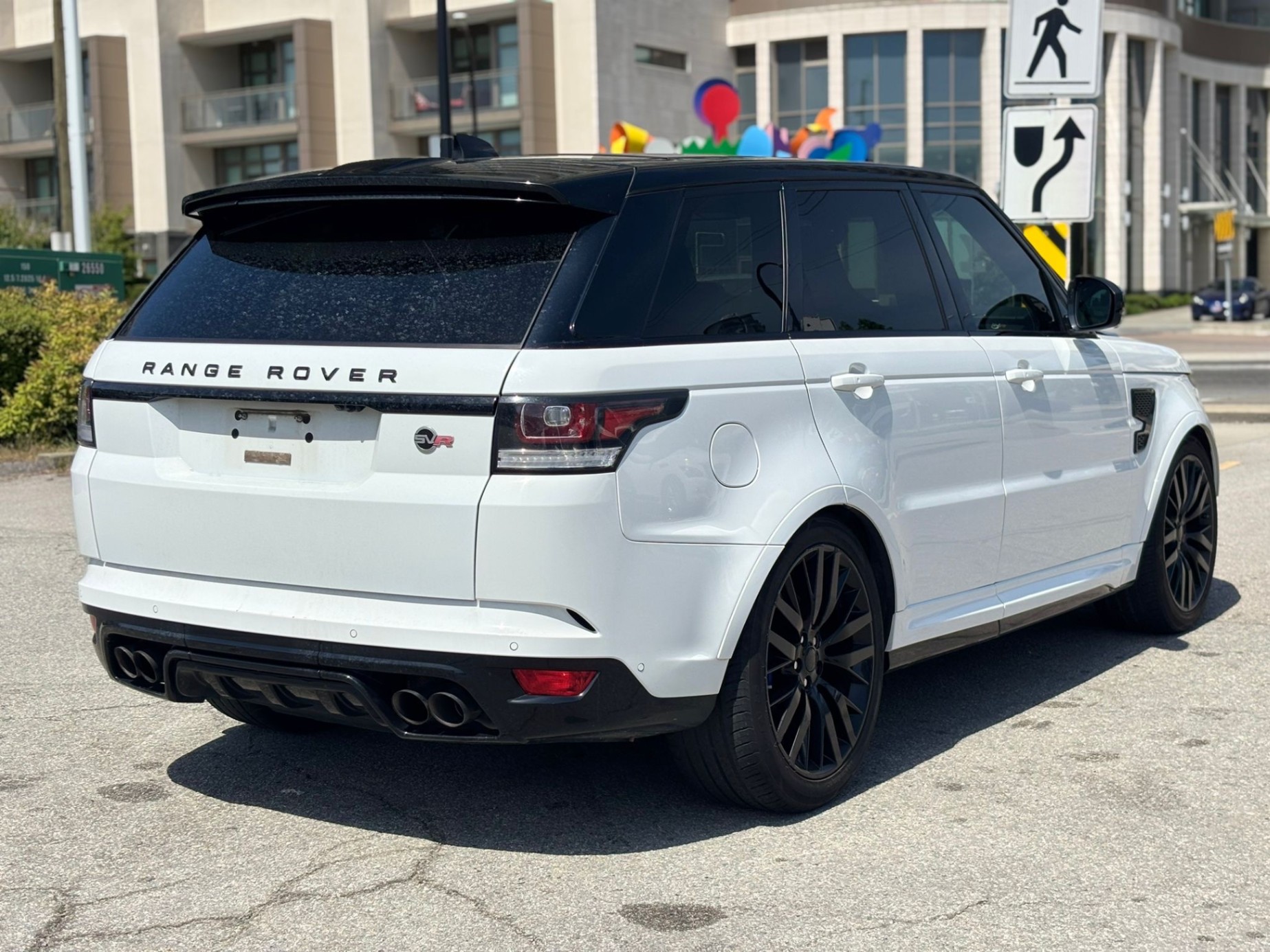 /canwestautoinc/2017-LandRover-RangeRover-6859360822515492.jpg