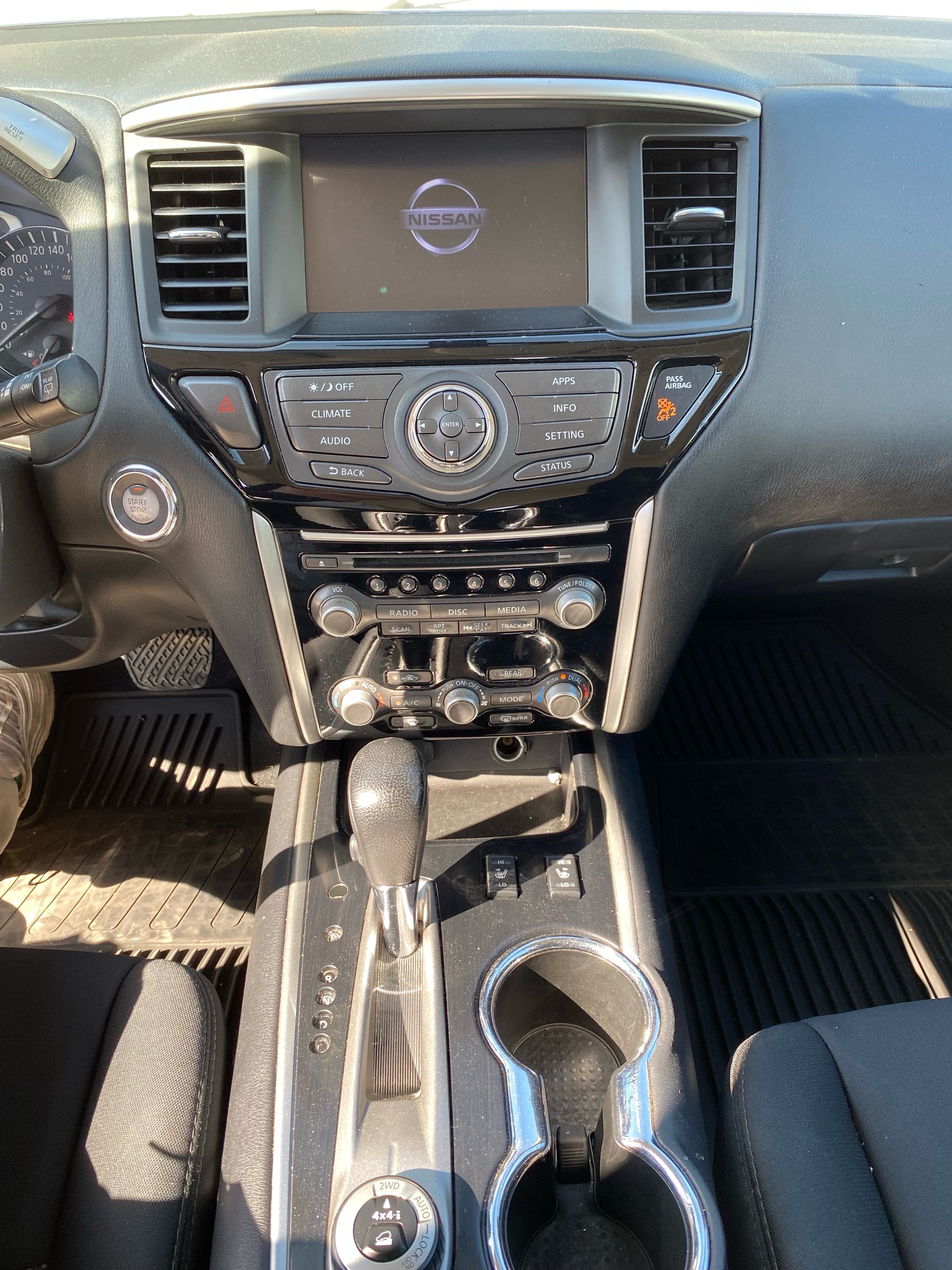 /canwestautoinc/2017-Nissan-Pathfinder-22949482716134617.jpg