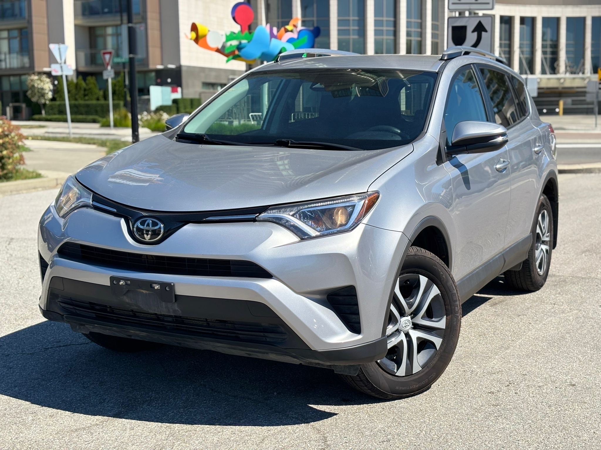 /canwestautoinc/2017-Toyota-RAV4-8400819084946693.jpg