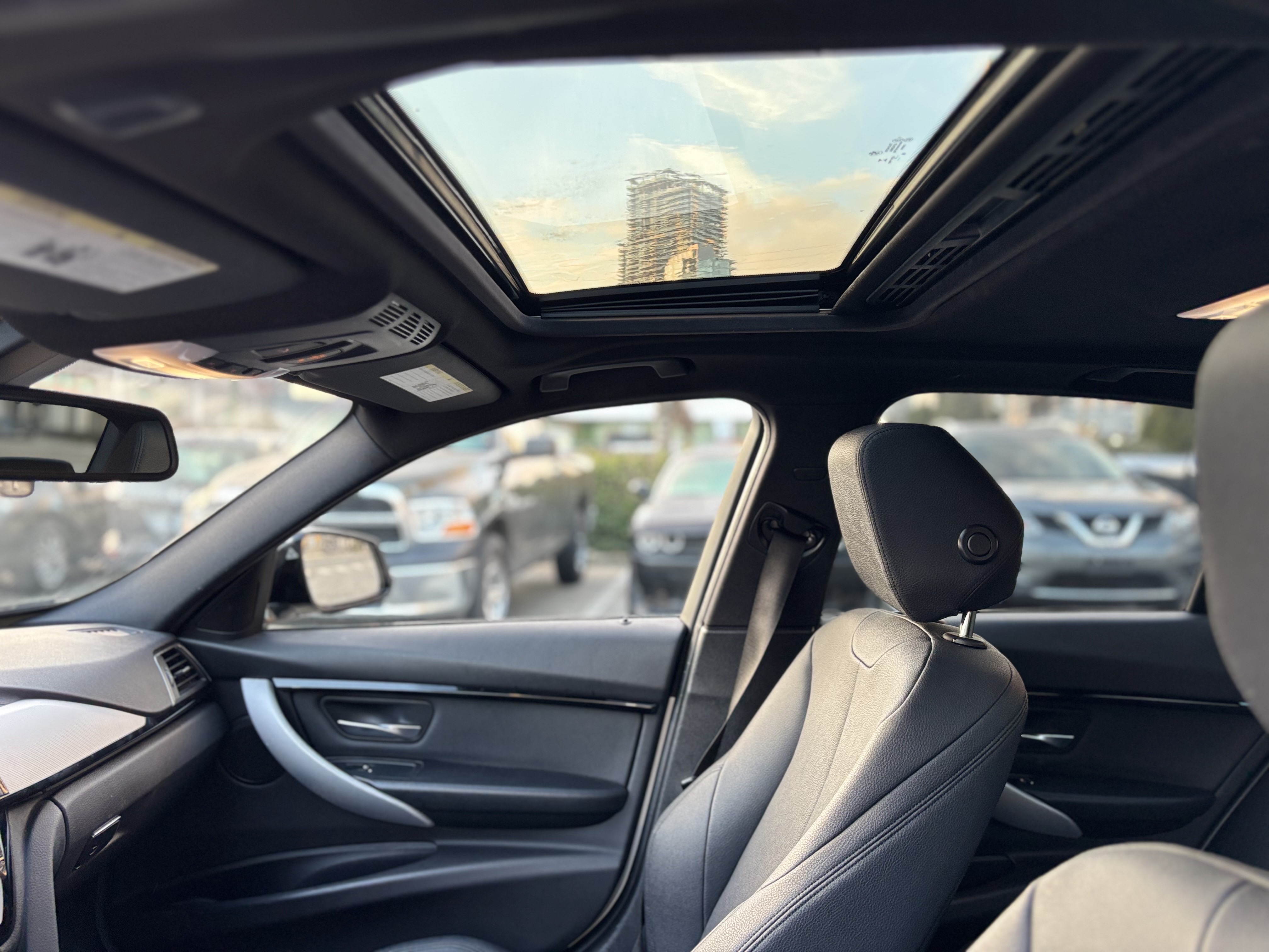 /canwestautoinc/2018-BMW-3Series-40085741315632384.jpg