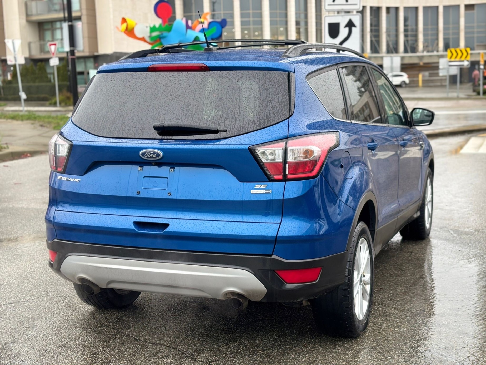 /canwestautoinc/2018-Ford-Escape-06656264751145424.jpg