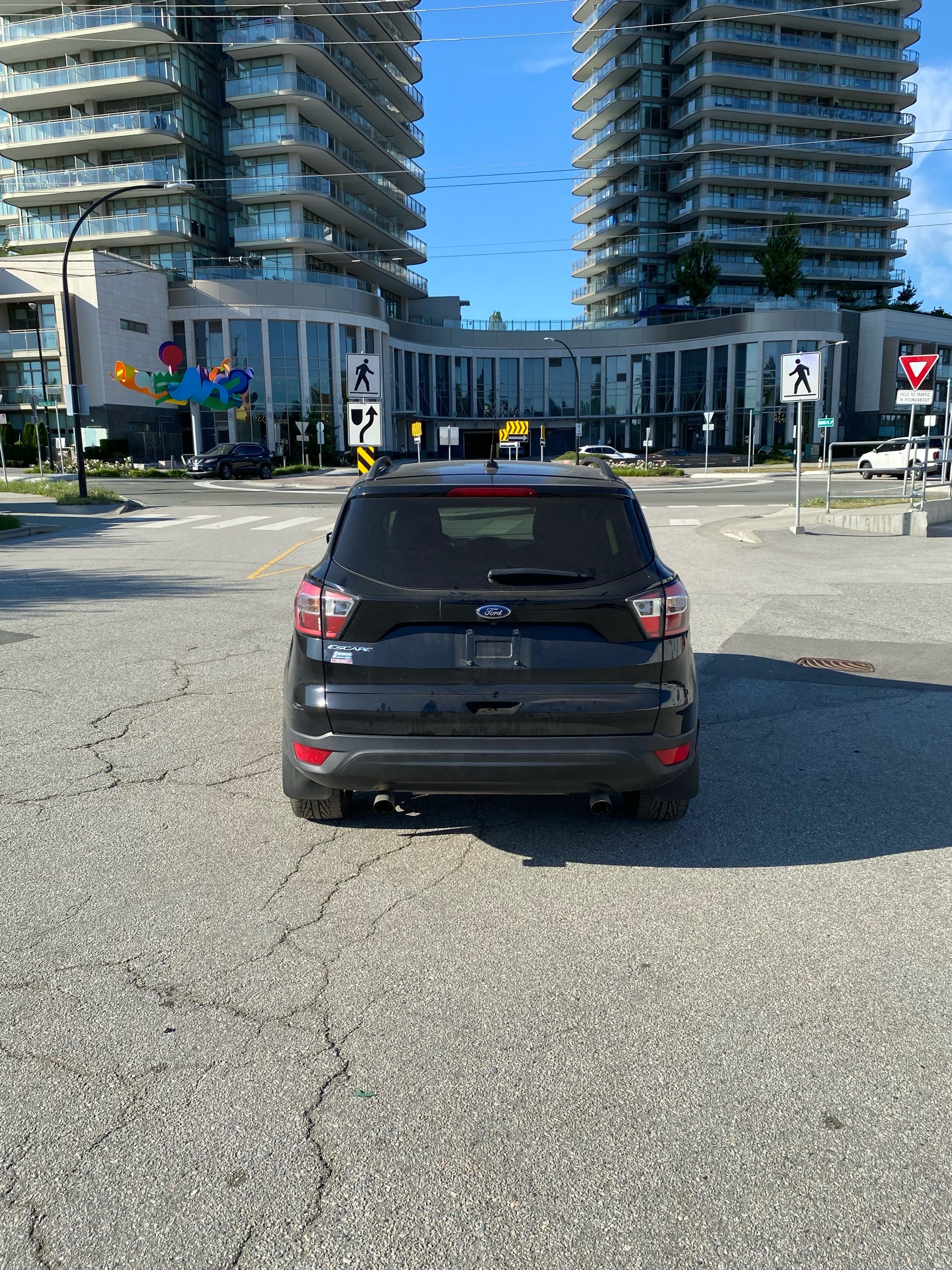 /canwestautoinc/2018-Ford-Escape-4074471883989095.jpg