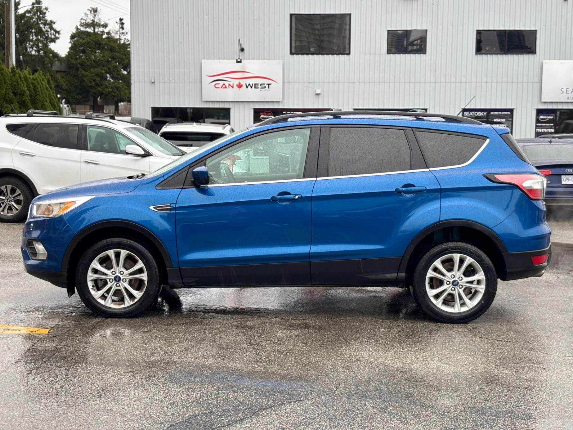 /canwestautoinc/2018-Ford-Escape-7057829644305145.jpg