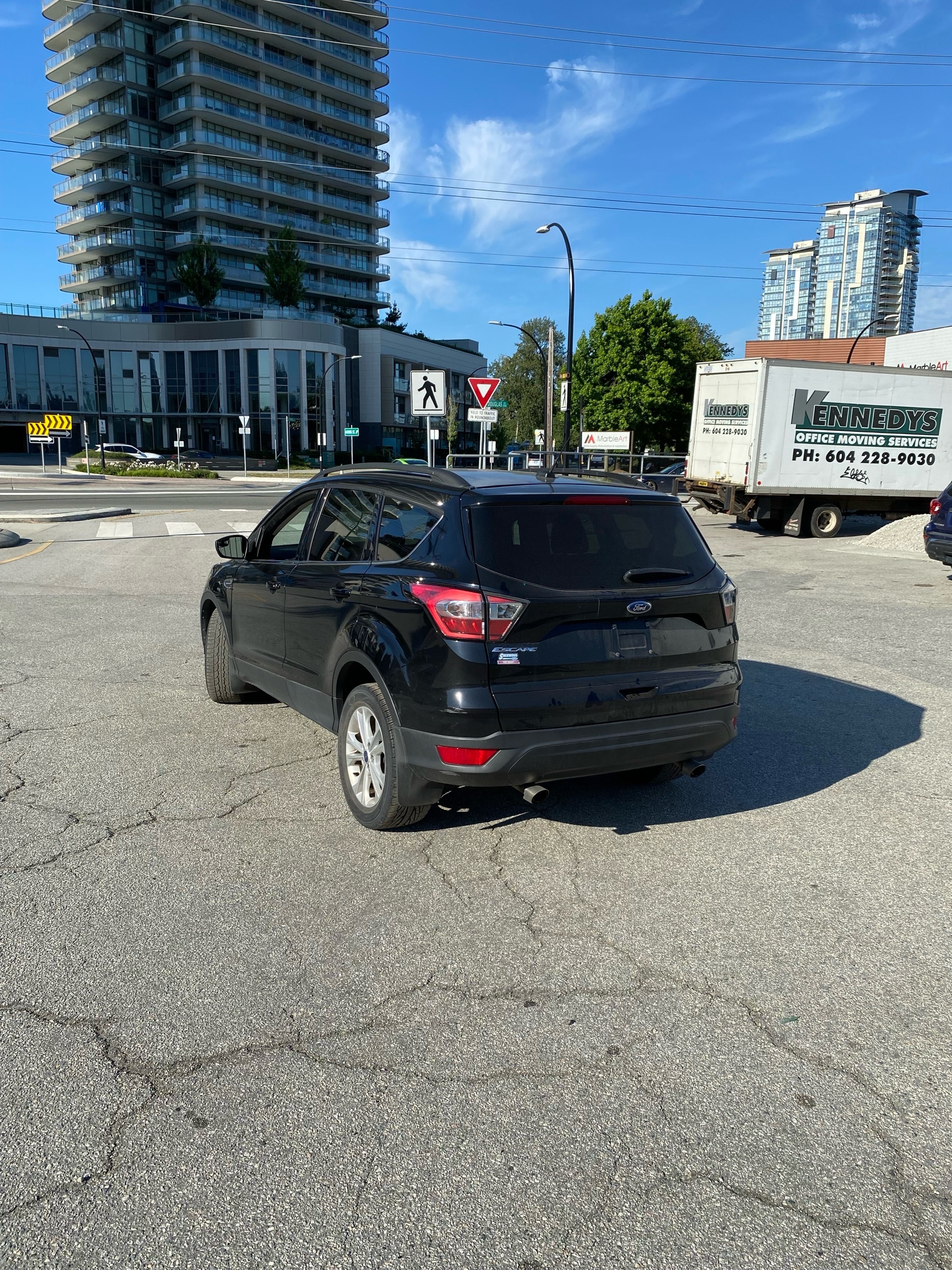 /canwestautoinc/2018-Ford-Escape-8034132990695646.jpg