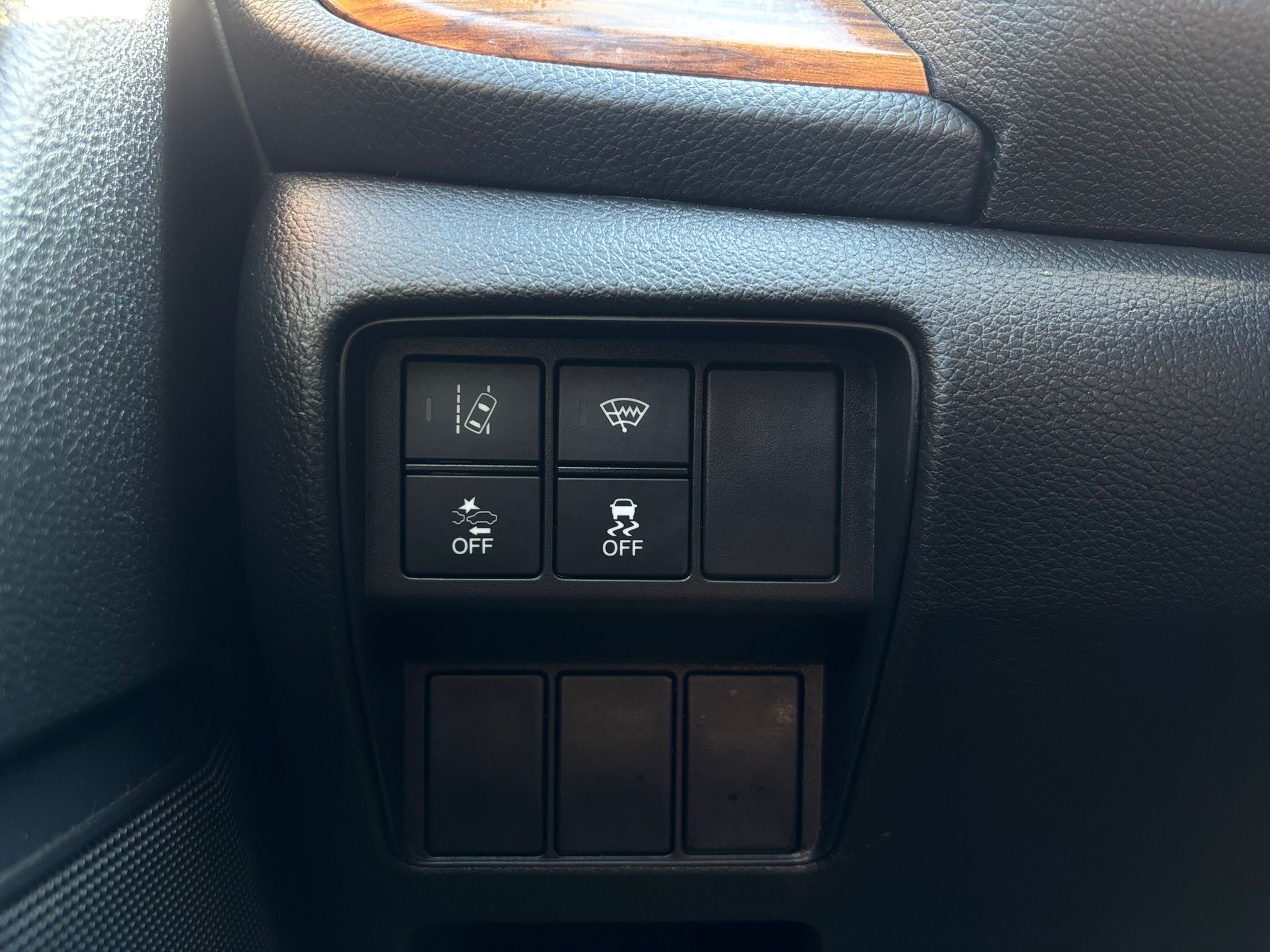 /canwestautoinc/2018-Honda-CR-V-25722535215278874.jpg