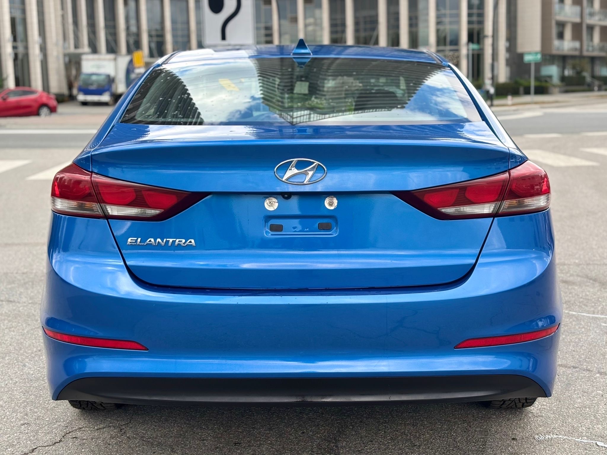 /canwestautoinc/2018-Hyundai-Elantra-15776265433672787.jpg