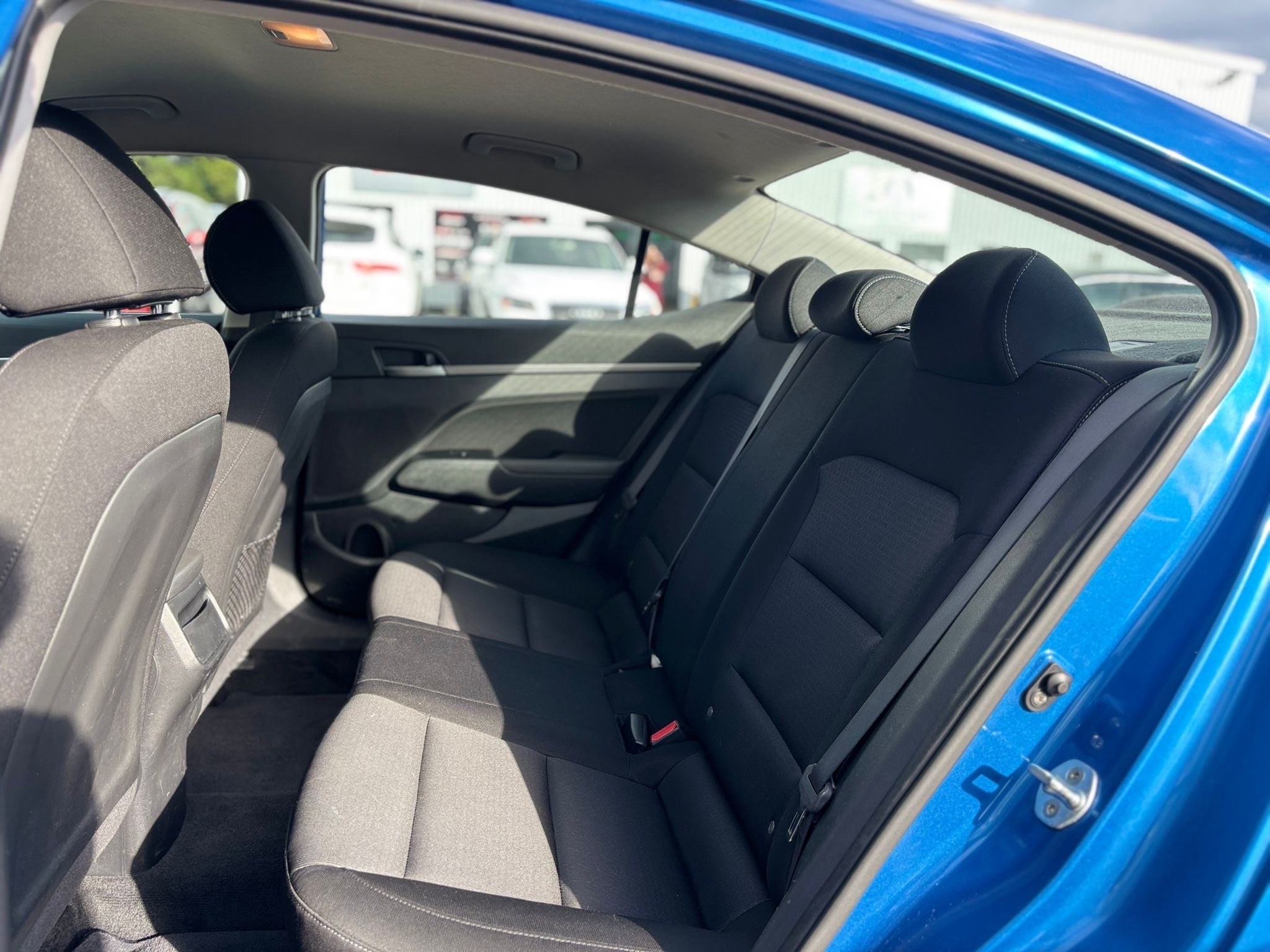 /canwestautoinc/2018-Hyundai-Elantra-471115668663159.jpg