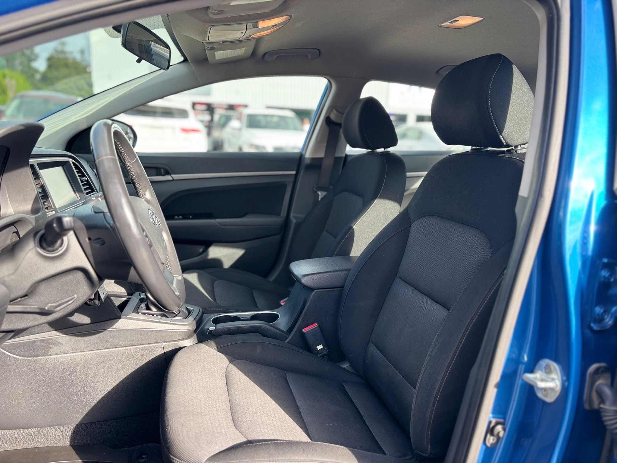 /canwestautoinc/2018-Hyundai-Elantra-5481566404215461.jpg