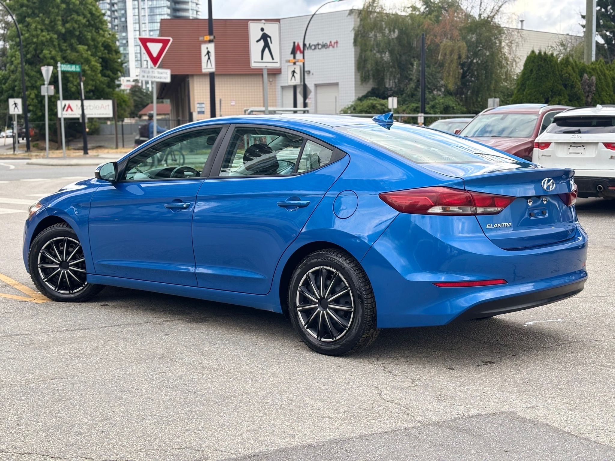 /canwestautoinc/2018-Hyundai-Elantra-6430314218152544.jpg