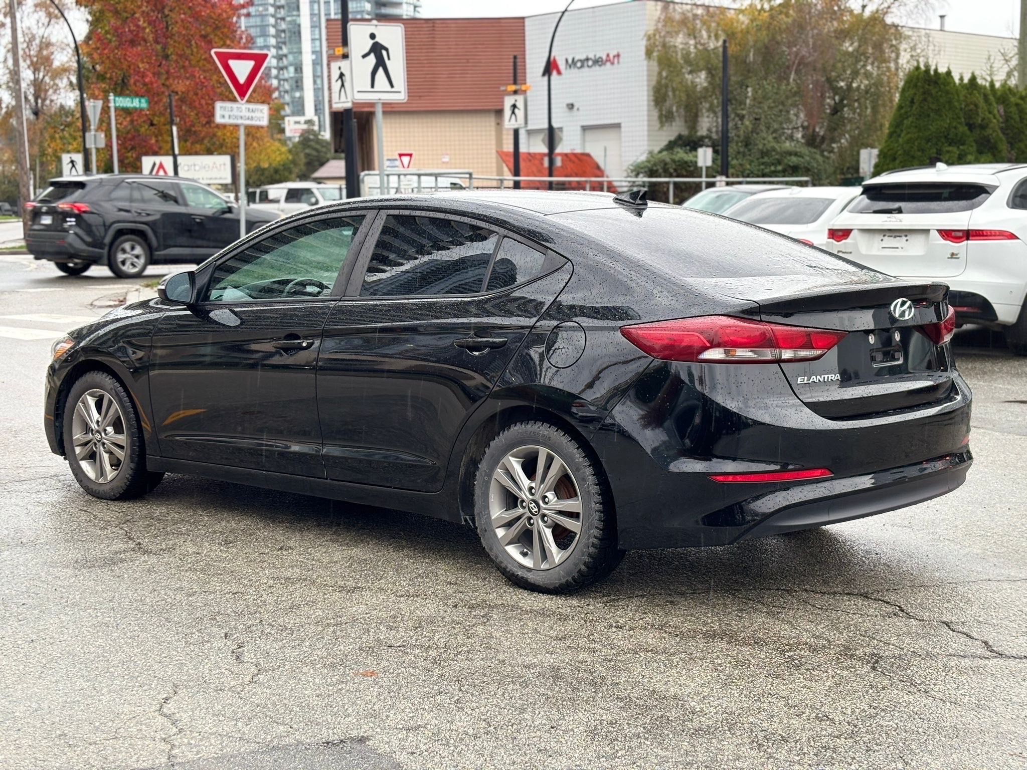 /canwestautoinc/2018-Hyundai-Elantra-6532261781568687.jpg