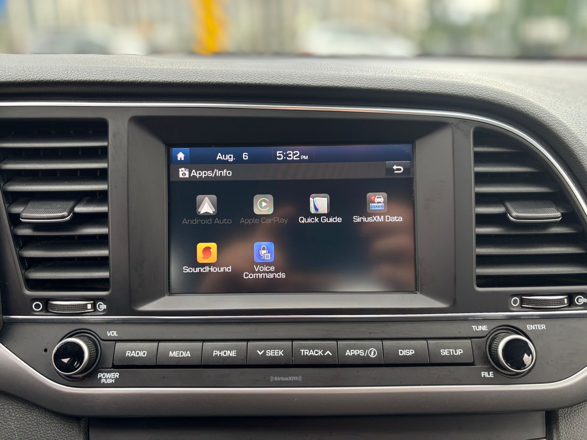 /canwestautoinc/2018-Hyundai-Elantra-9436556045140354.jpg