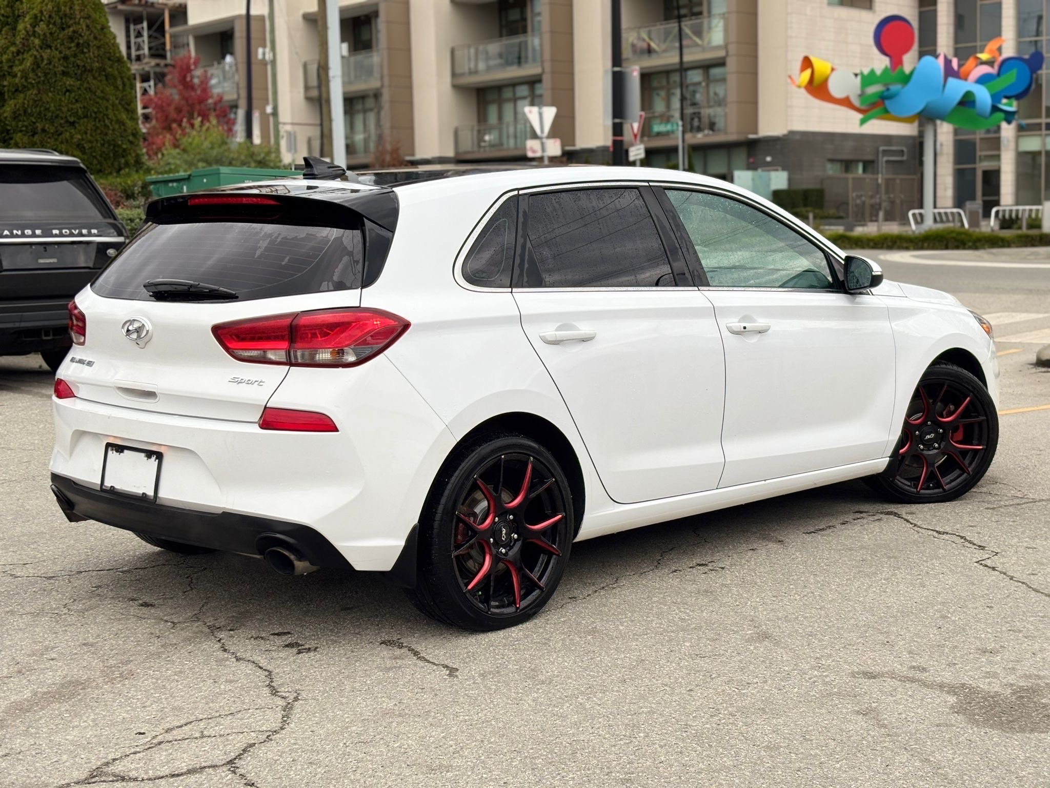 /canwestautoinc/2018-Hyundai-ElantraGT-21853892915673256.jpg