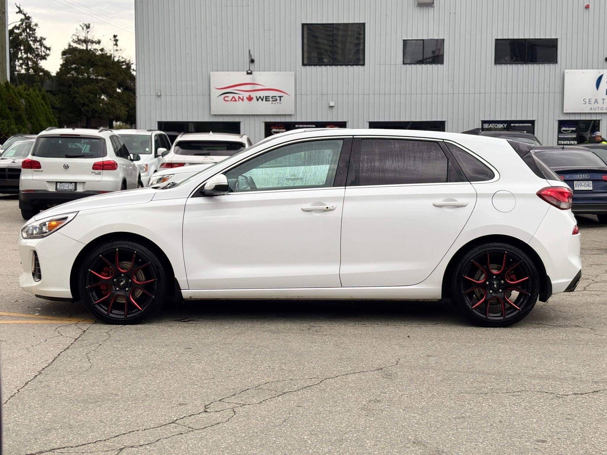 /canwestautoinc/2018-Hyundai-ElantraGT-563051835579172.jpg