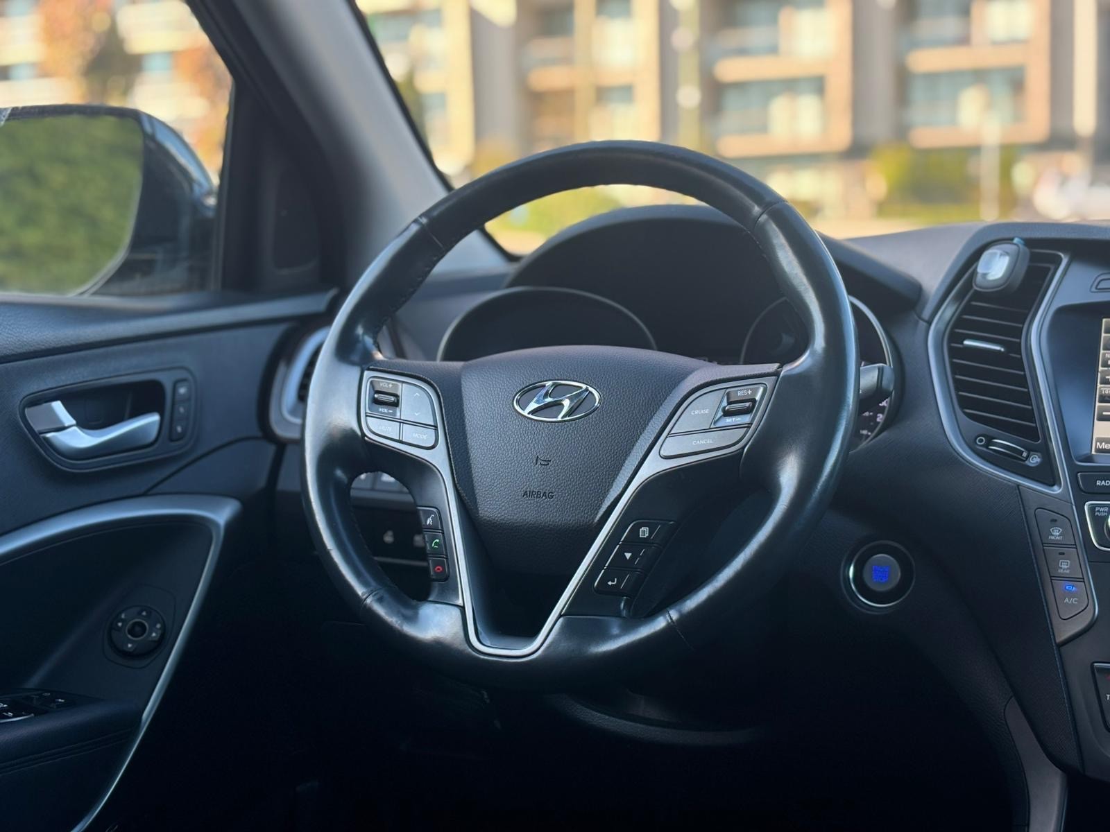 /canwestautoinc/2018-Hyundai-SantaFe-17254340884206165.jpg