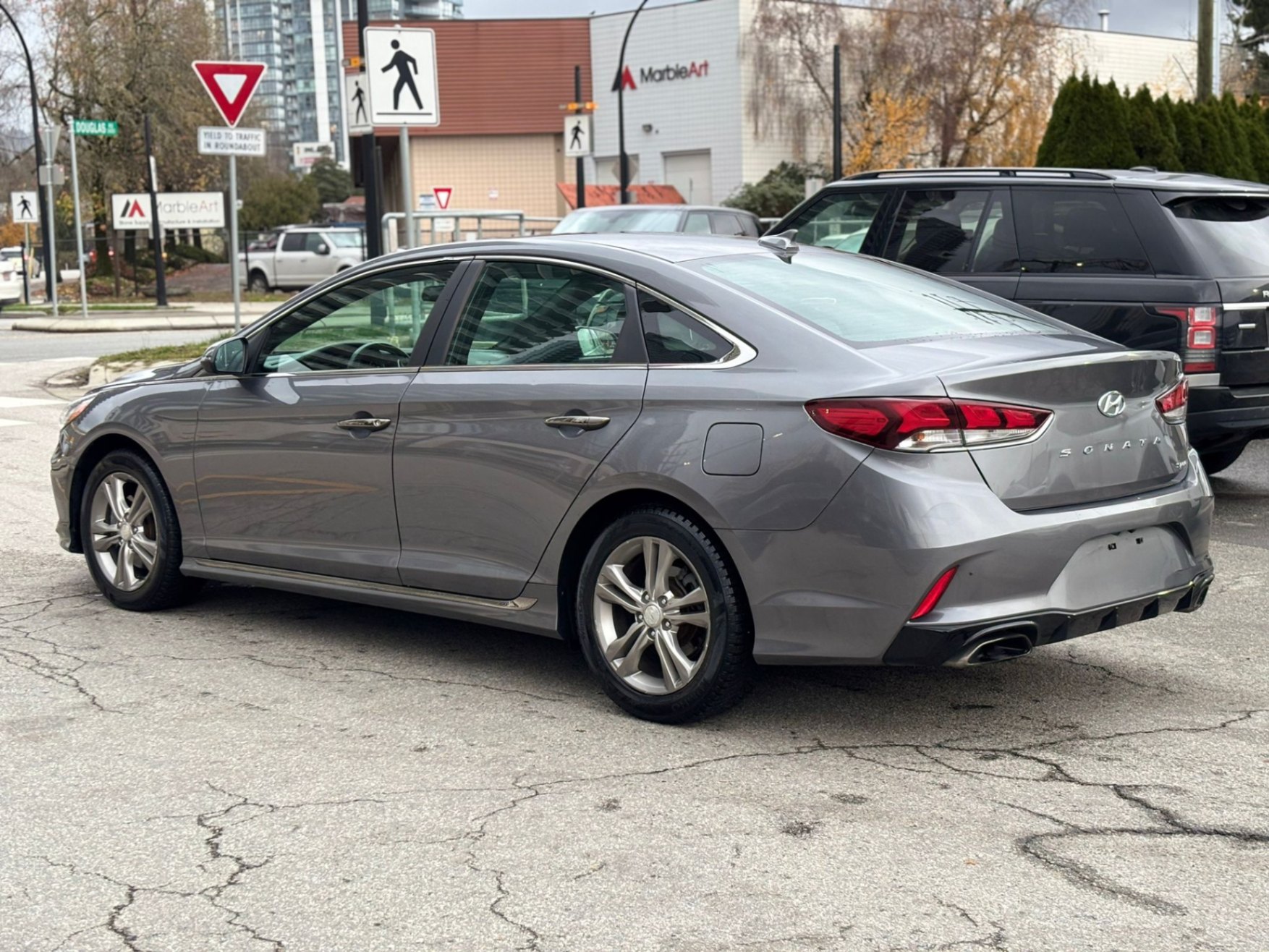 /canwestautoinc/2018-Hyundai-Sonata-14079668660274702.jpg