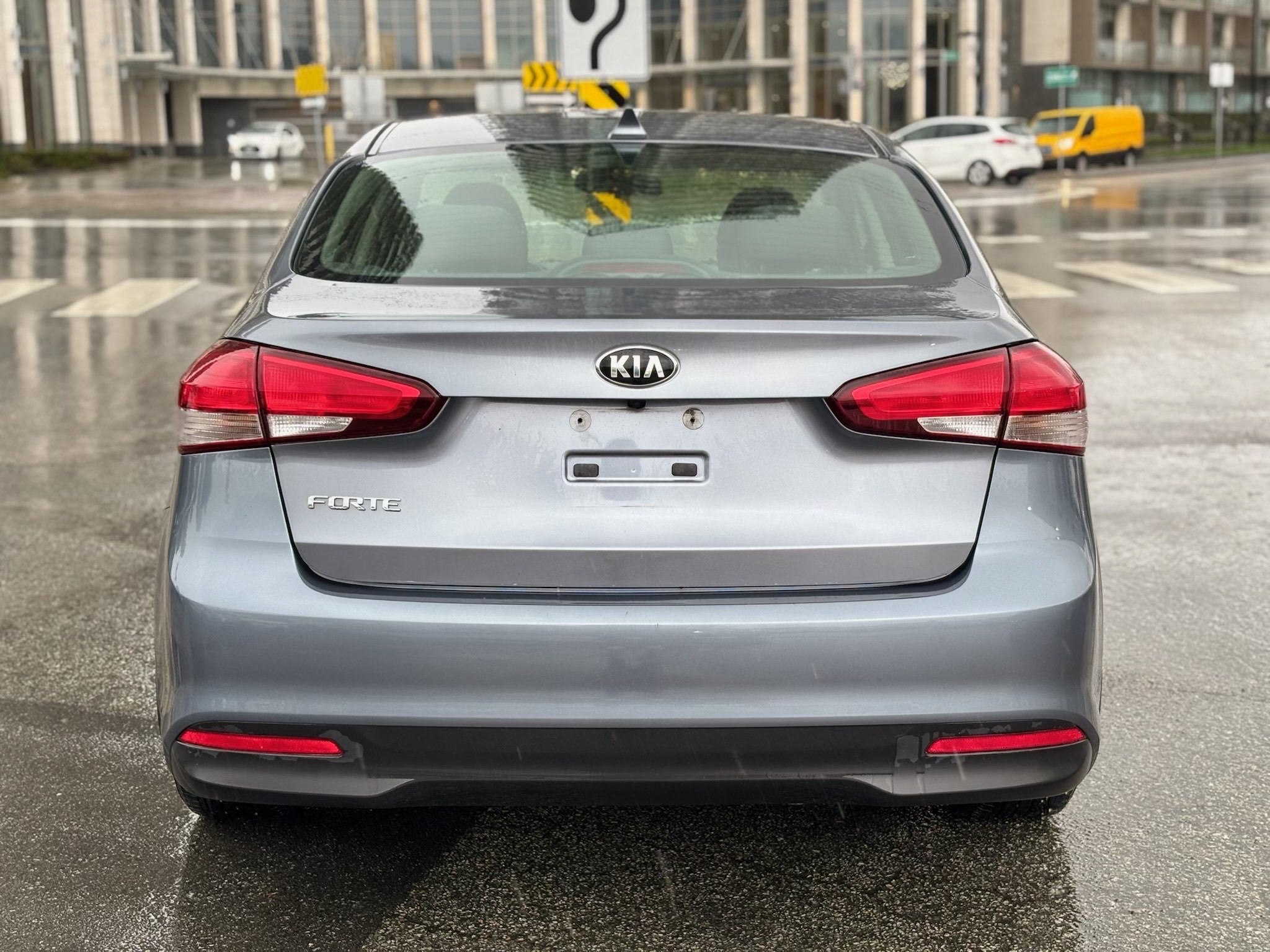 /canwestautoinc/2018-Kia-Forte-27926735113516243.jpg