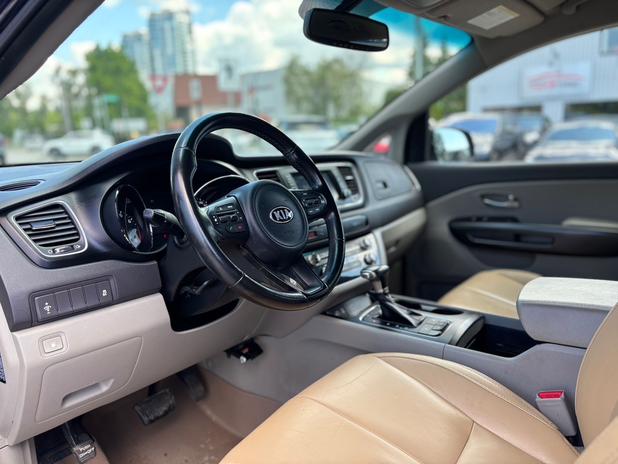 /canwestautoinc/2018-Kia-Sedona-06254149302185974.jpg