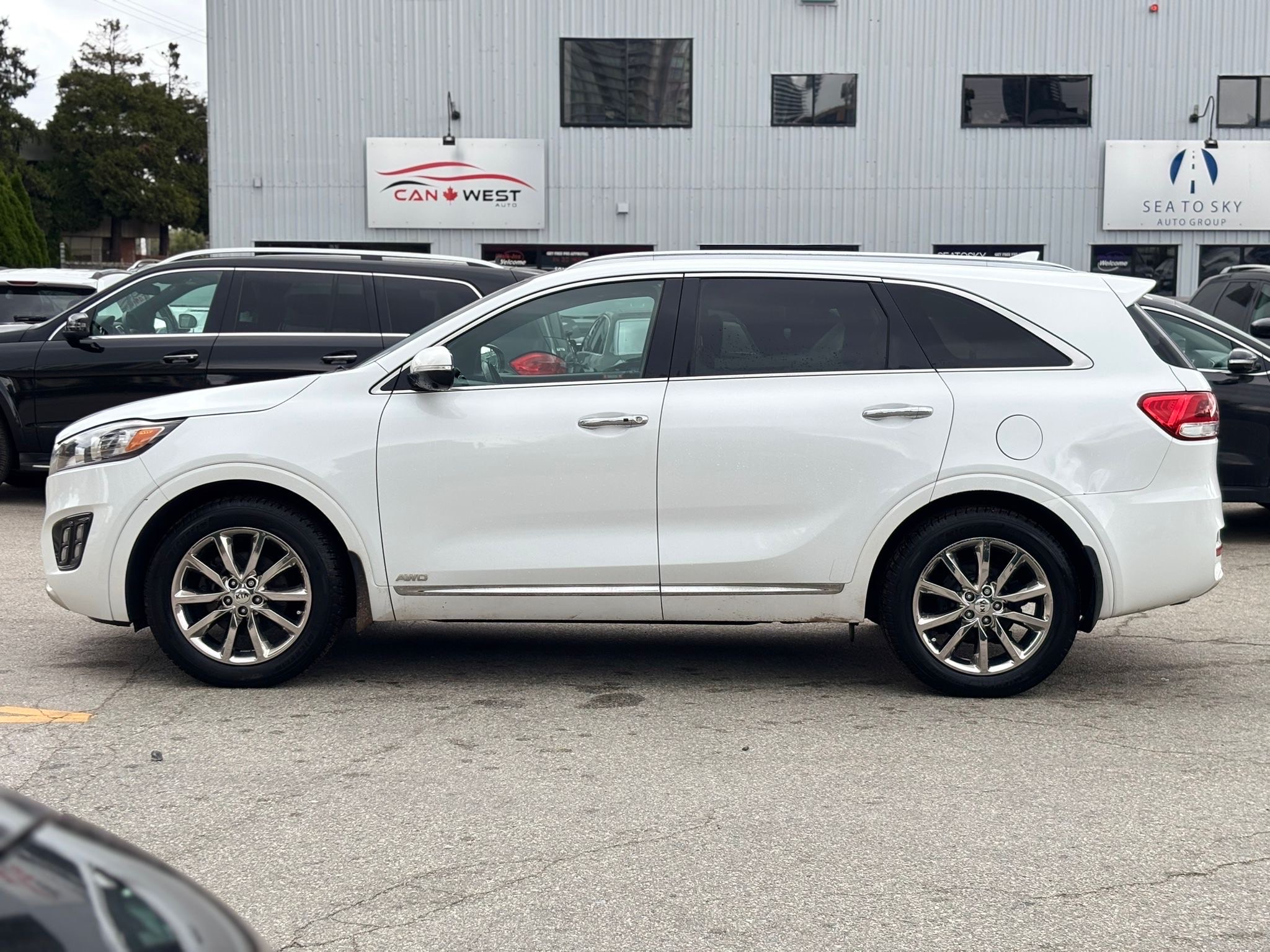 /canwestautoinc/2018-Kia-Sorento-16089695062888376.jpg