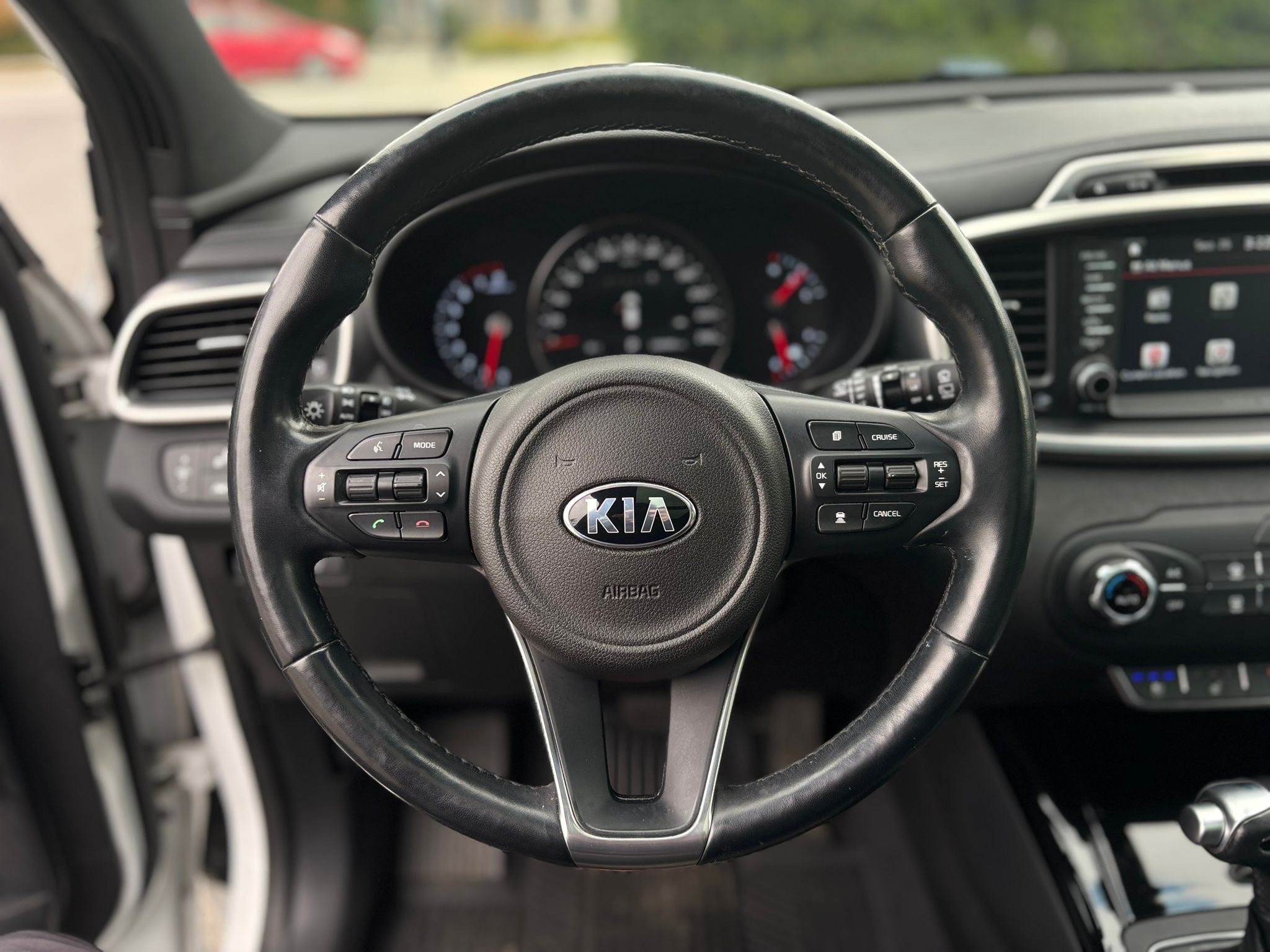 /canwestautoinc/2018-Kia-Sorento-20737570184913334.jpg