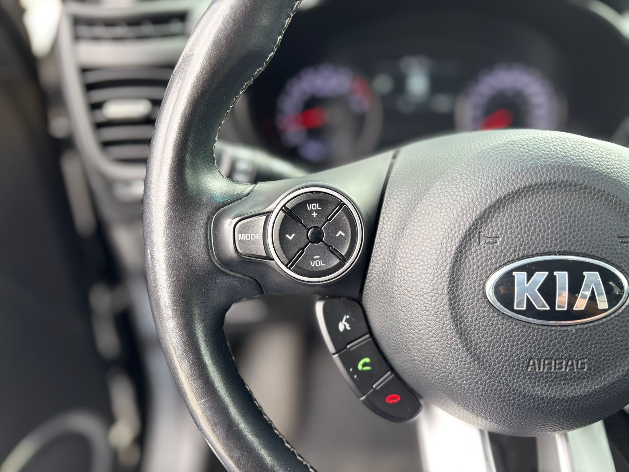 /canwestautoinc/2018-Kia-Soul-2171064642113294.jpg
