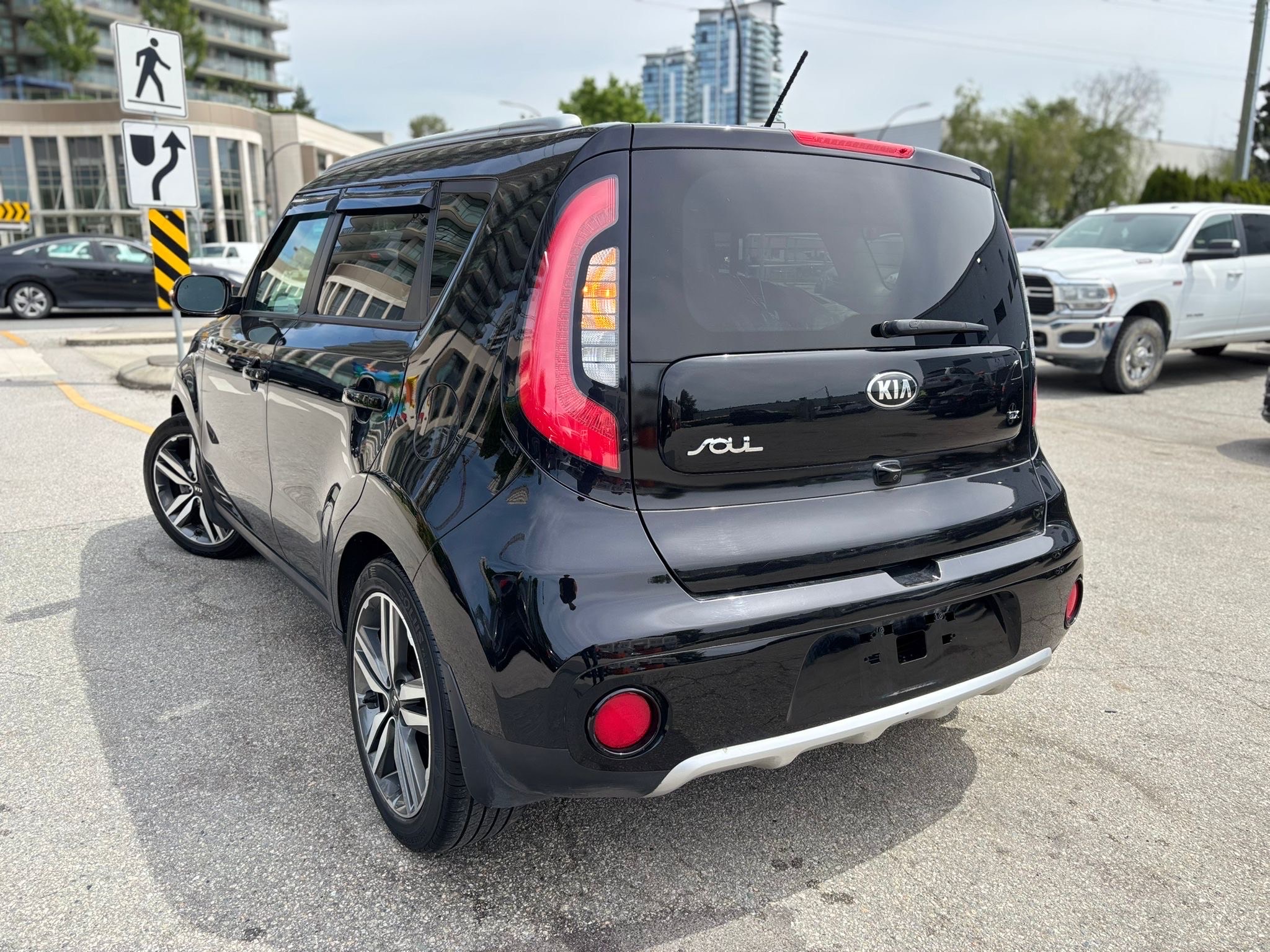 /canwestautoinc/2018-Kia-Soul-5910782973170265.jpg