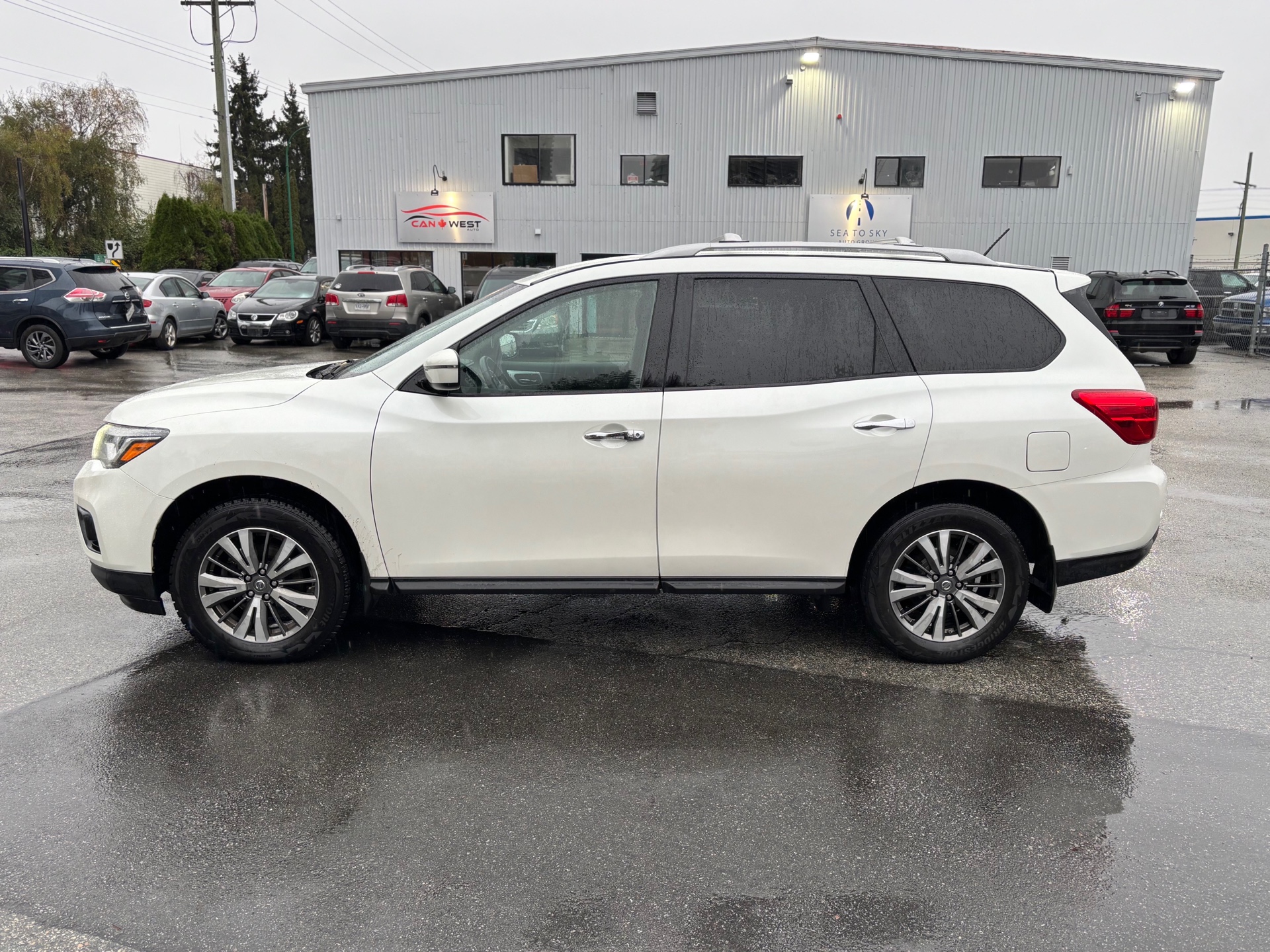 /canwestautoinc/2018-Nissan-Pathfinder-27875412200949334.jpg