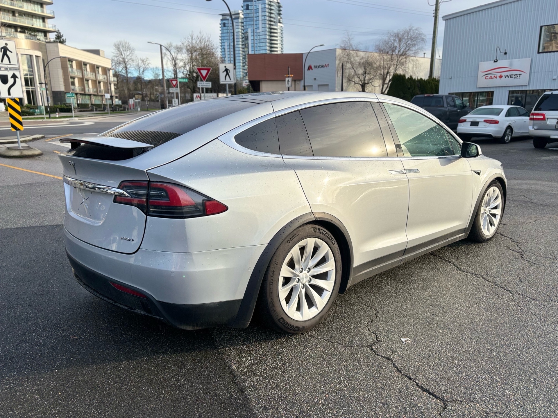 /canwestautoinc/2018-Tesla-ModelX-4527678591783988.jpg