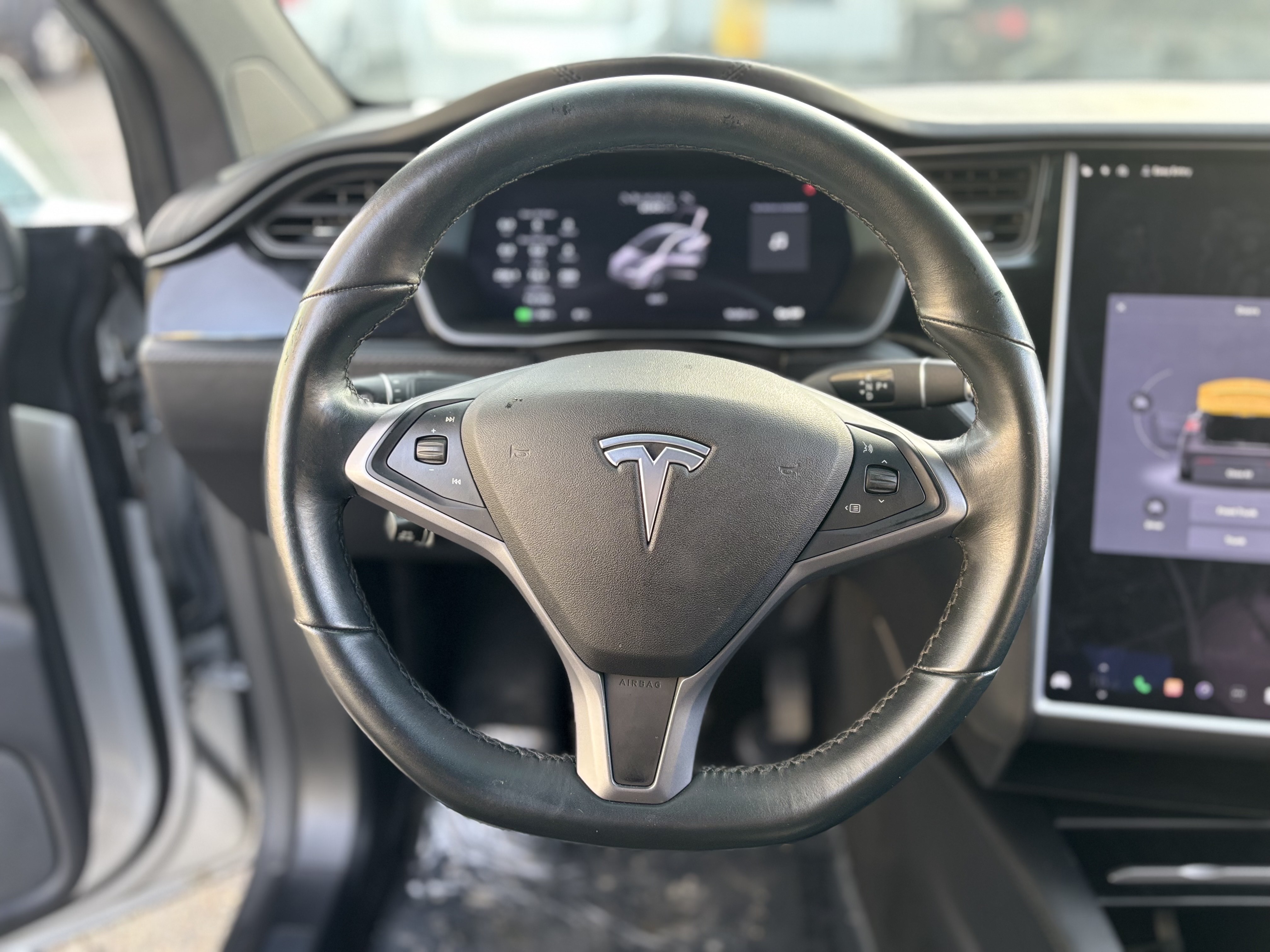 /canwestautoinc/2018-Tesla-ModelX-5668207896095157.jpg