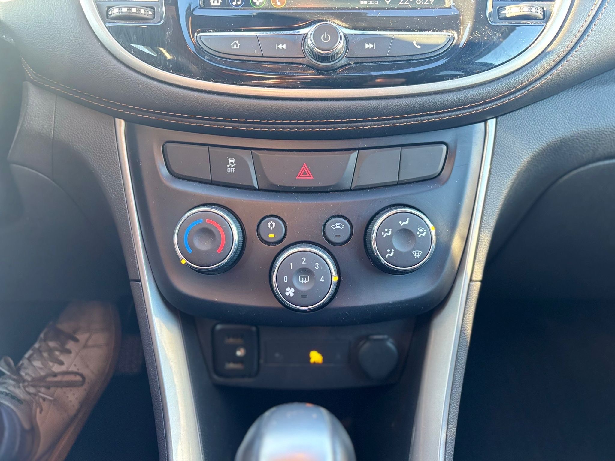 /canwestautoinc/2019-Chevrolet-Trax-0345374713084905.jpg