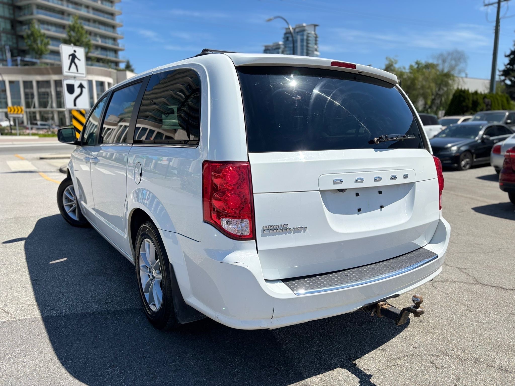 /canwestautoinc/2019-Dodge-GrandCaravan-11278650276954183.jpg