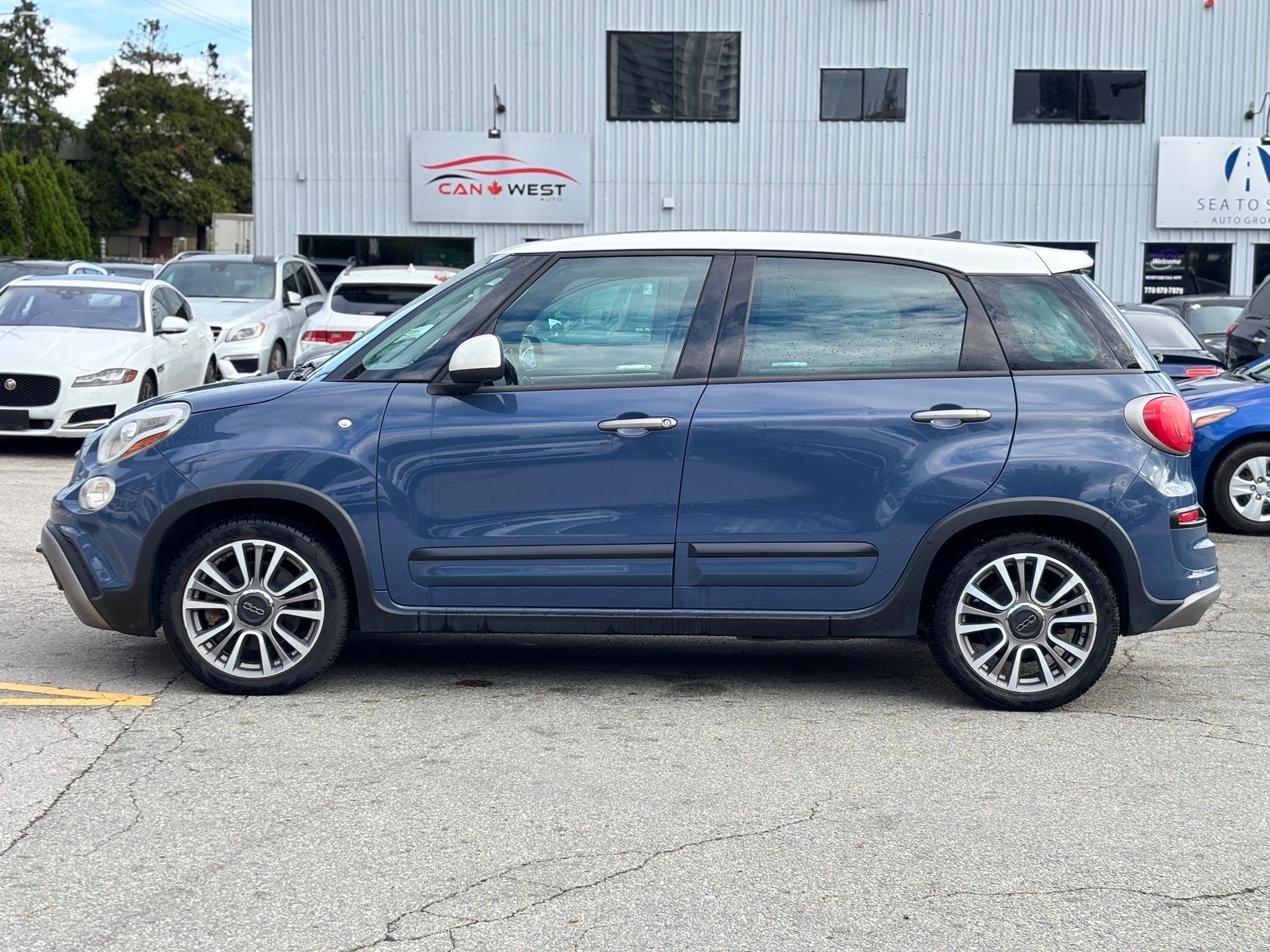 /canwestautoinc/2019-FIAT-500L-28533233717573636.jpg