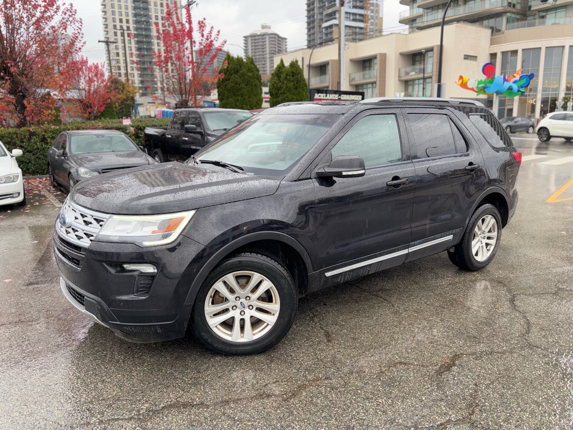 /canwestautoinc/2019-Ford-Explorer-7652588573099215.jpg