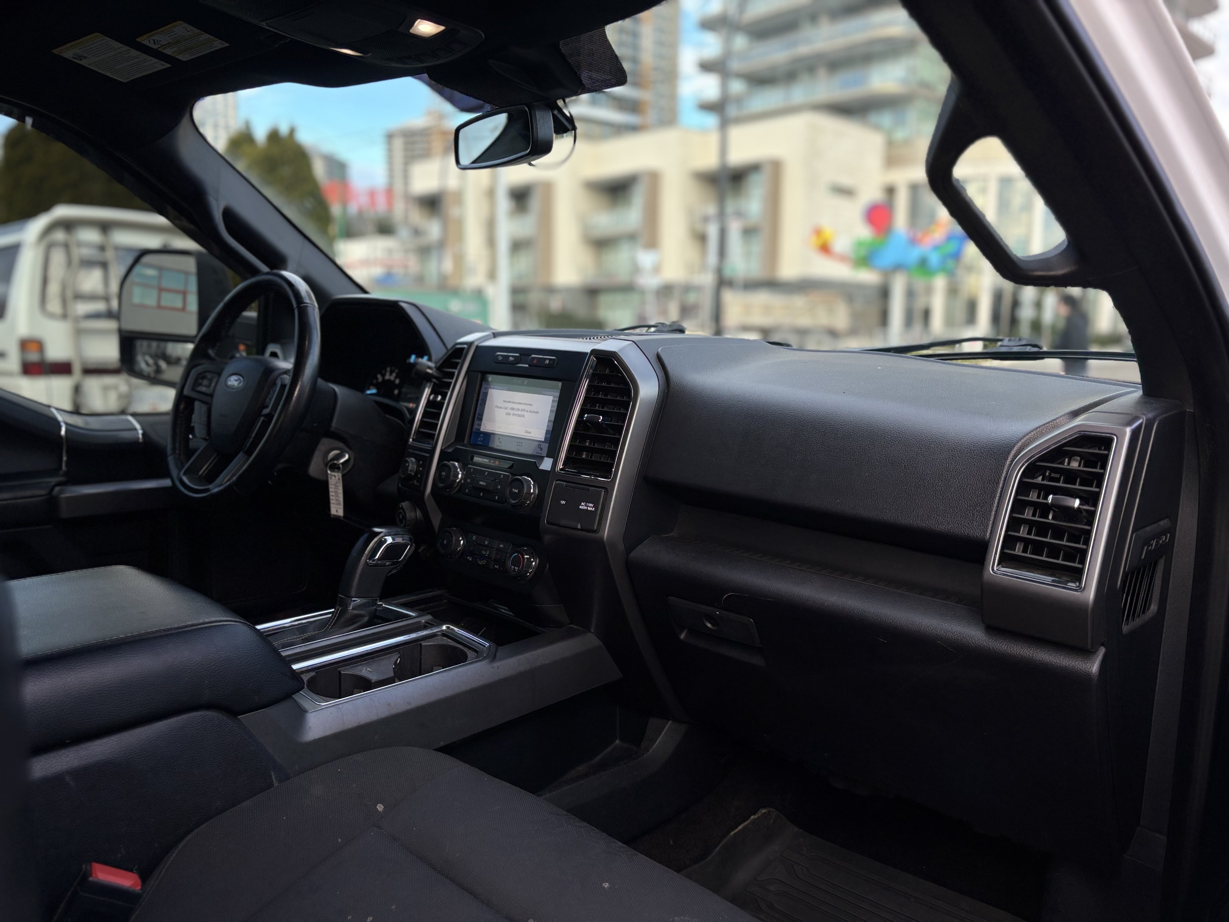 /canwestautoinc/2019-Ford-F-150-8355671316415527.jpg