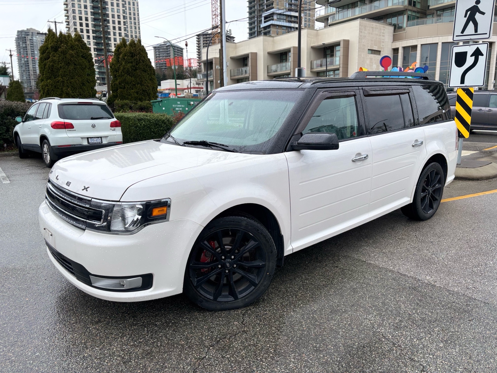 /canwestautoinc/2019-Ford-Flex-7444481455001397.jpg