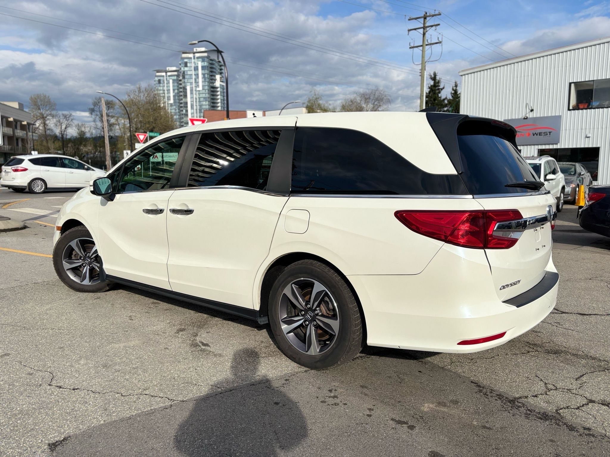 /canwestautoinc/2019-Honda-Odyssey-9468484195567155.jpg