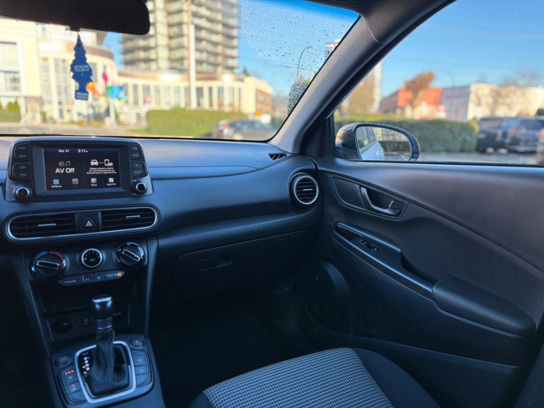 /canwestautoinc/2019-Hyundai-Kona-1217921105119717.jpg