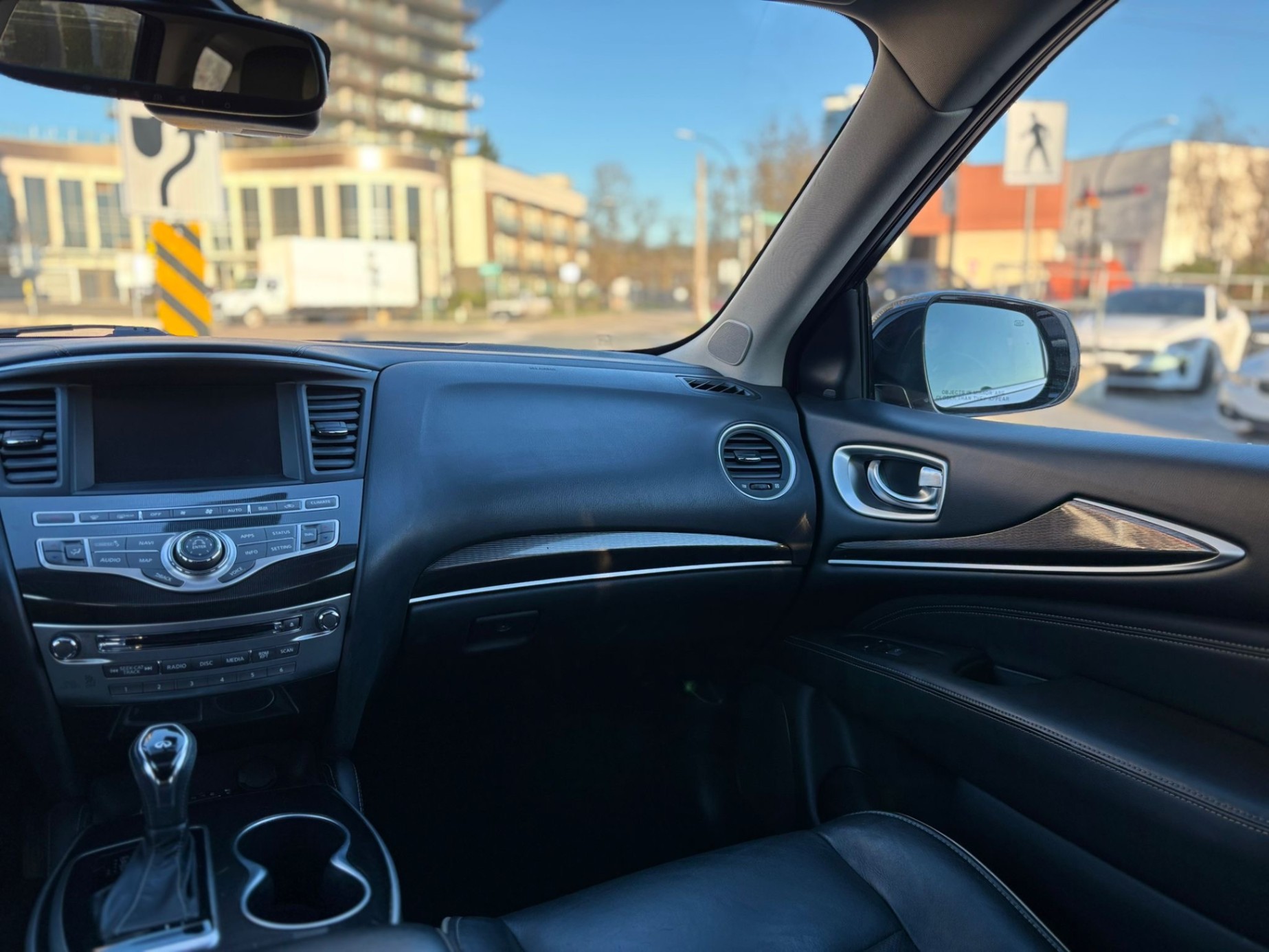 /canwestautoinc/2019-Infiniti-QX60-10774915246679662.jpg