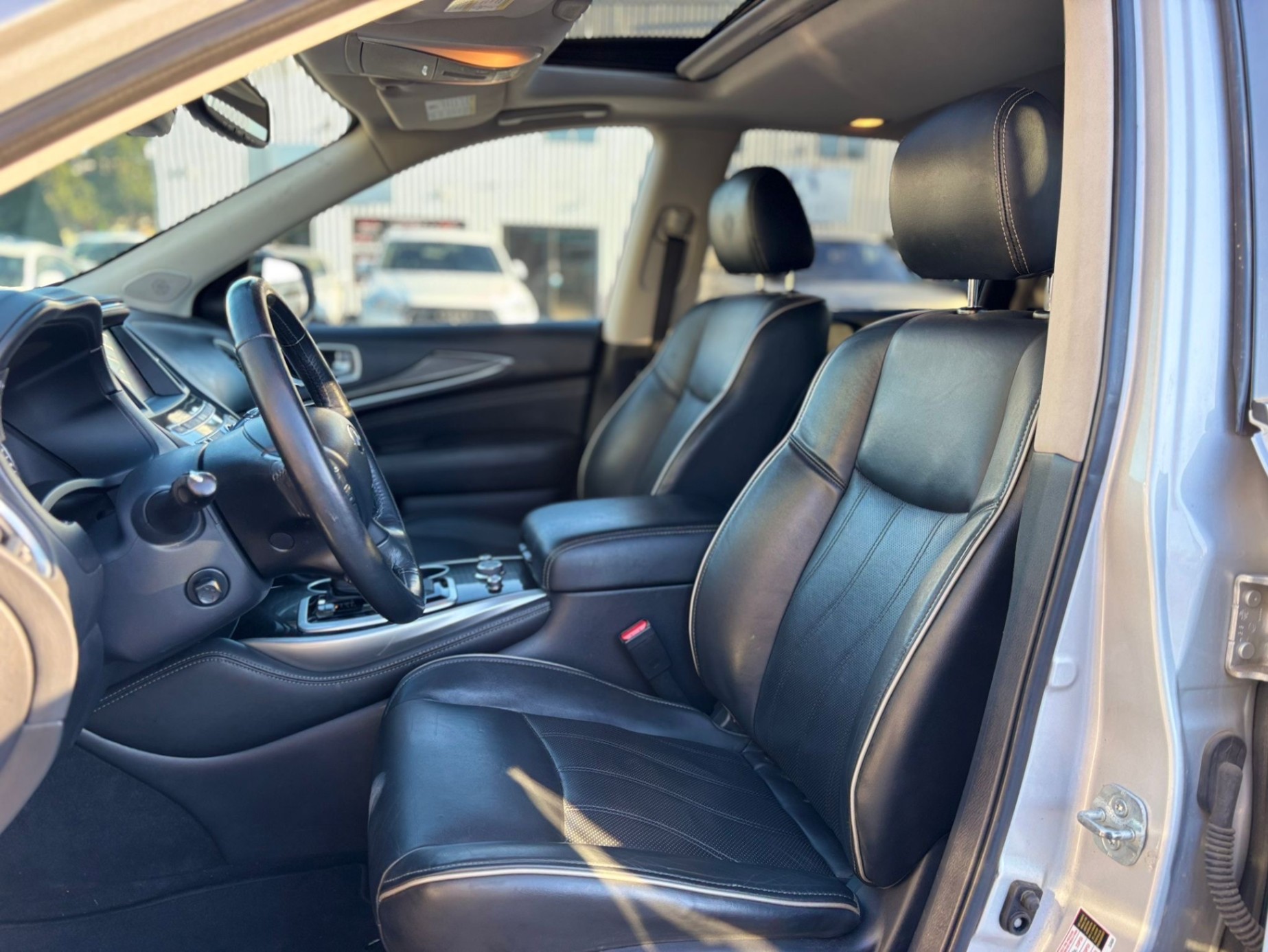 /canwestautoinc/2019-Infiniti-QX60-5666475373568316.jpg