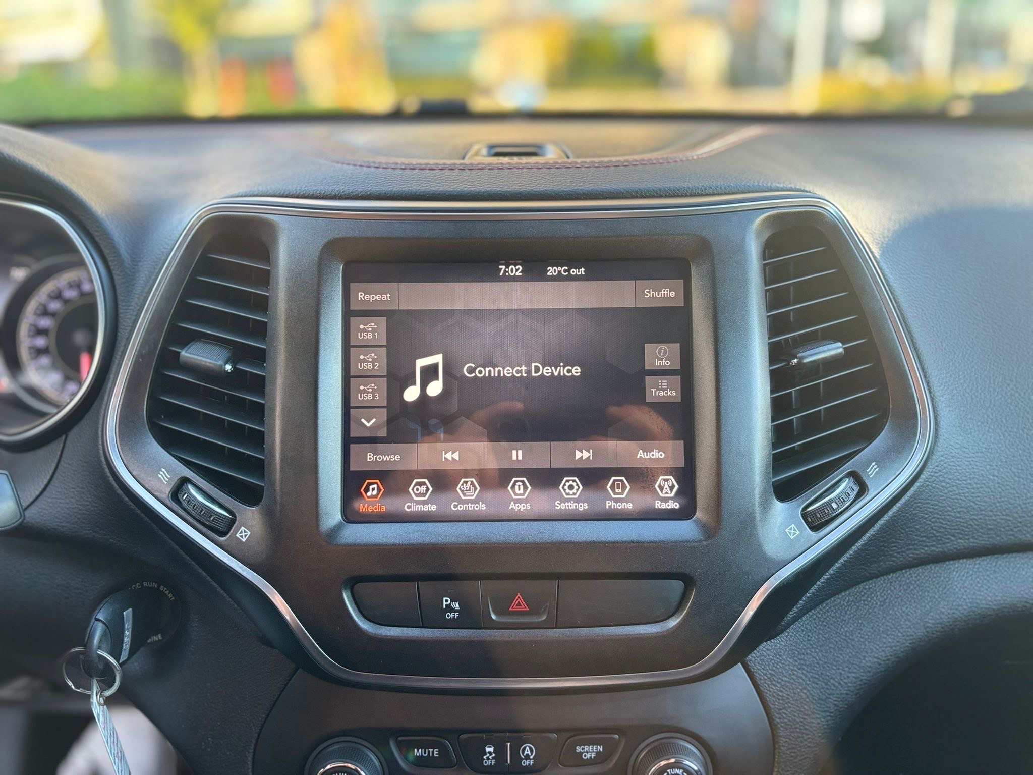 /canwestautoinc/2019-Jeep-Cherokee-022899340948087543.jpg