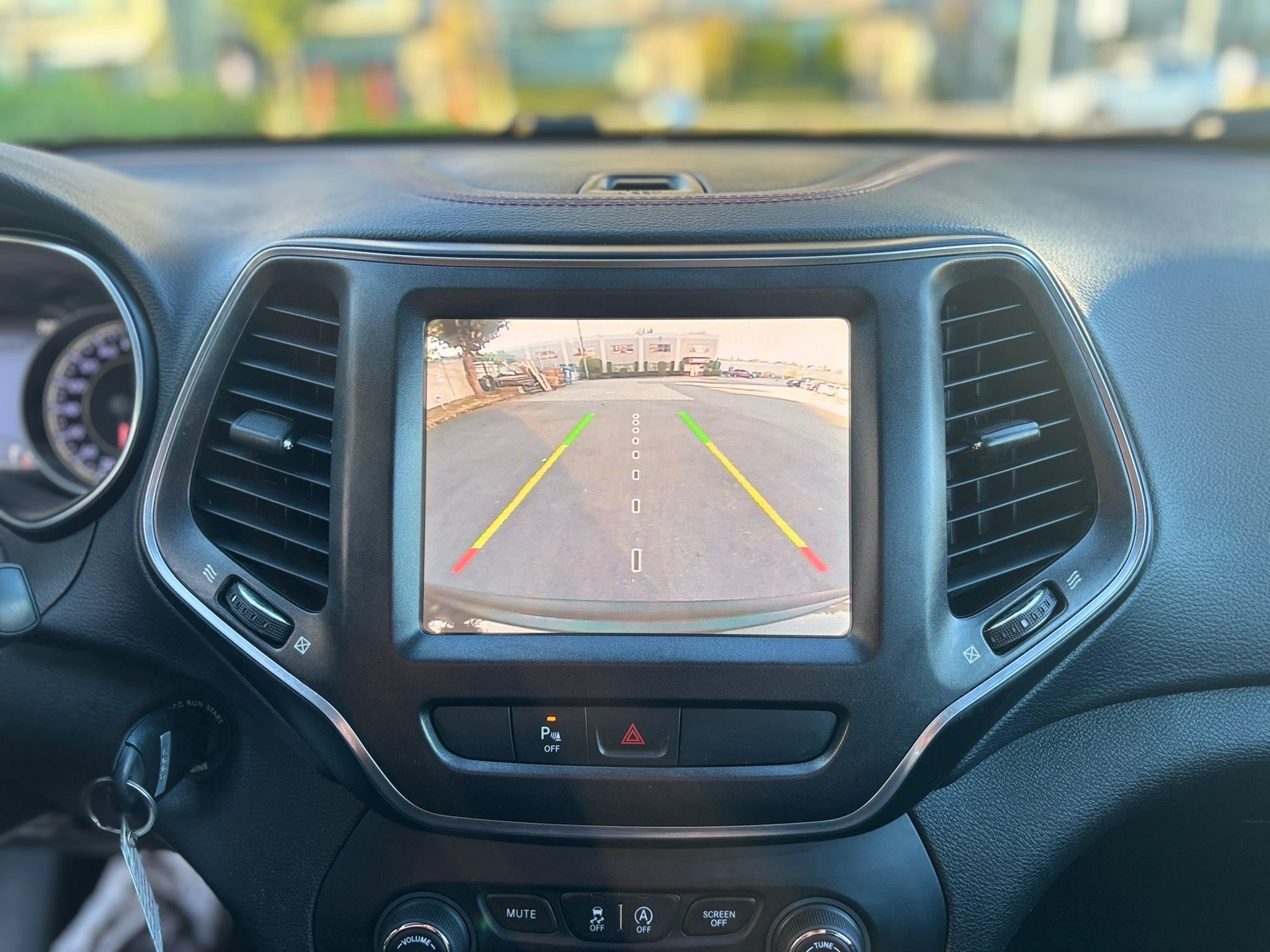 /canwestautoinc/2019-Jeep-Cherokee-274606679144197.jpg