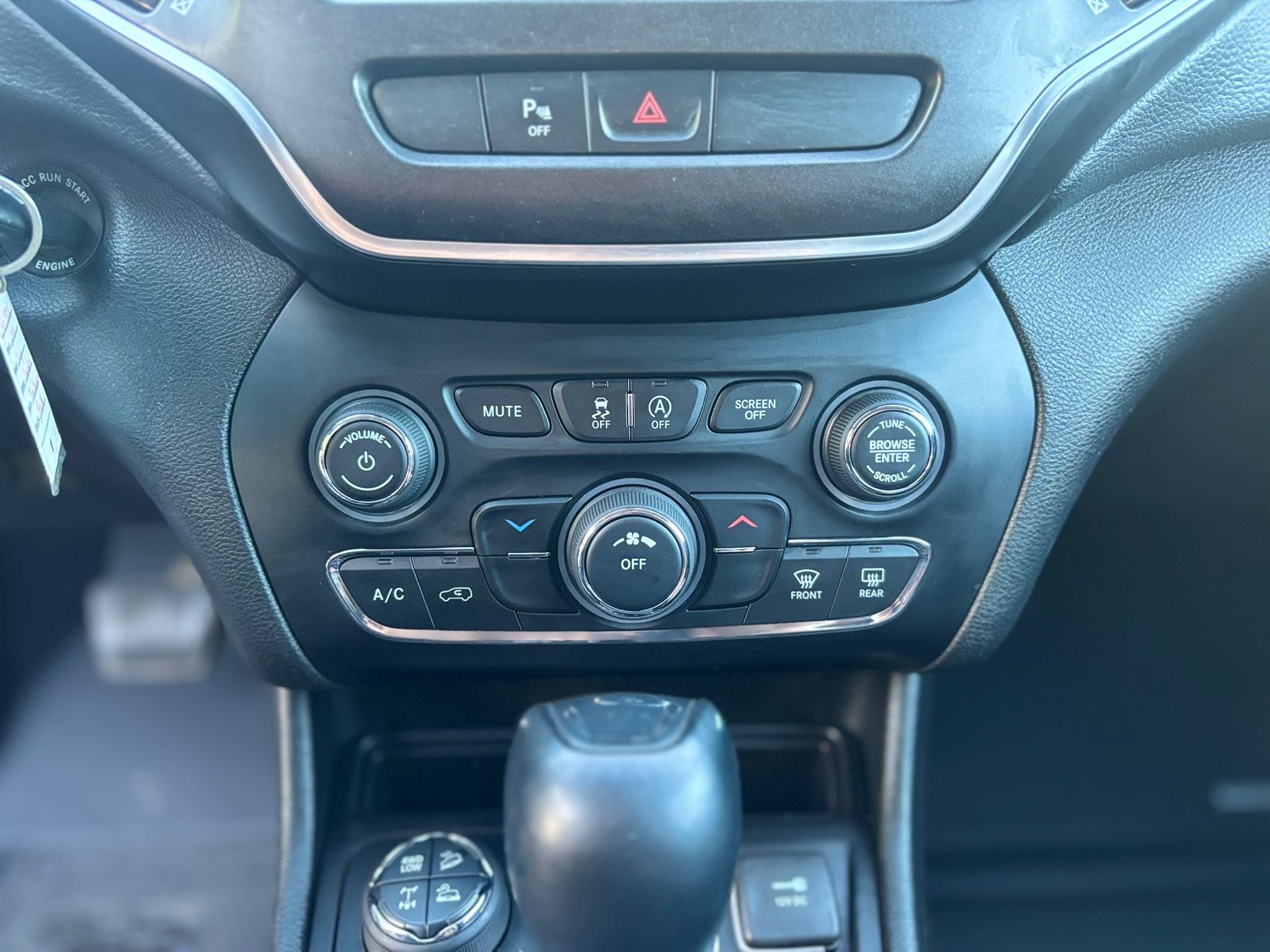 /canwestautoinc/2019-Jeep-Cherokee-8006019782431151.jpg
