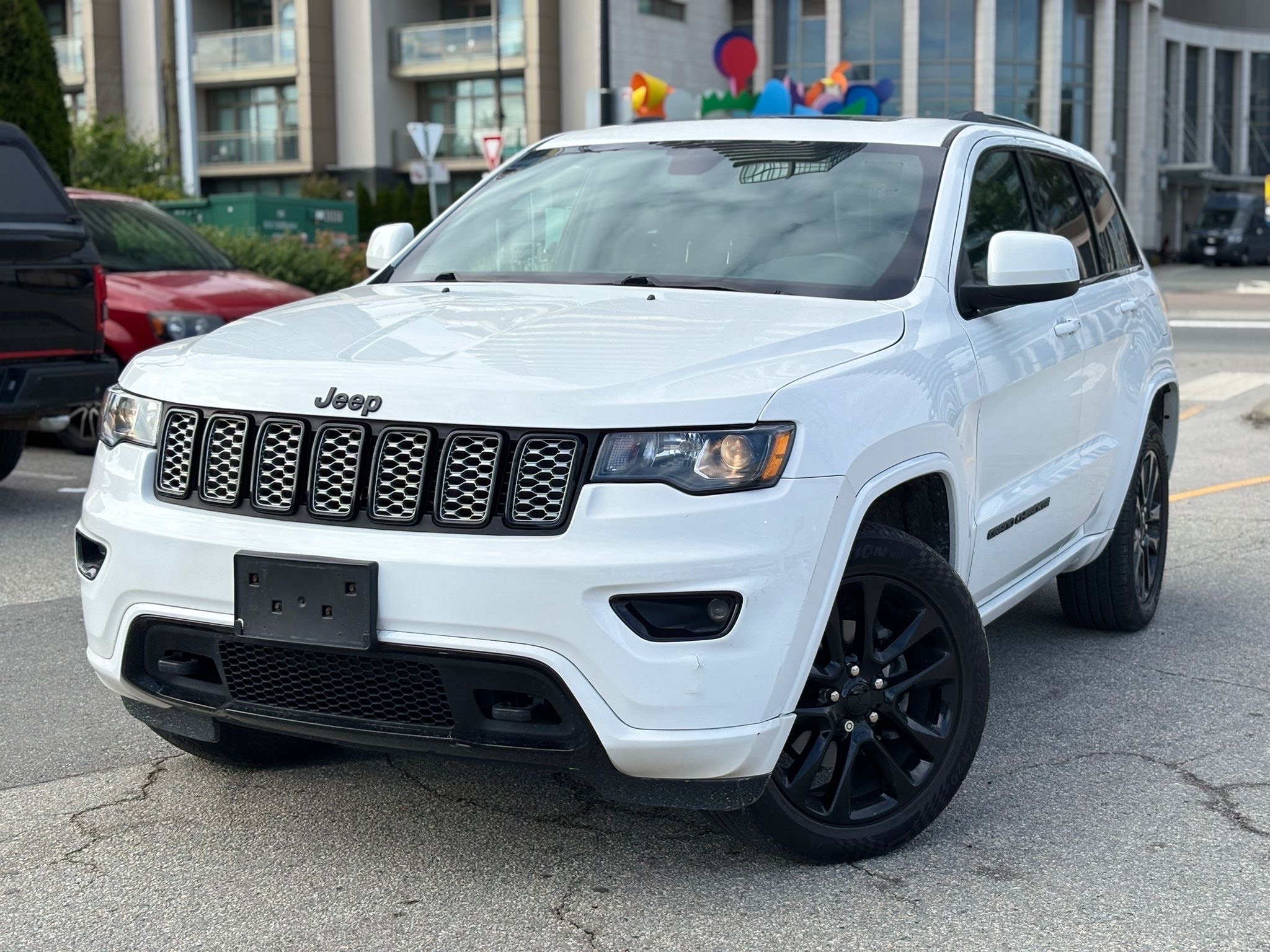 /canwestautoinc/2019-Jeep-GrandCherokee-9180908640317074.jpg