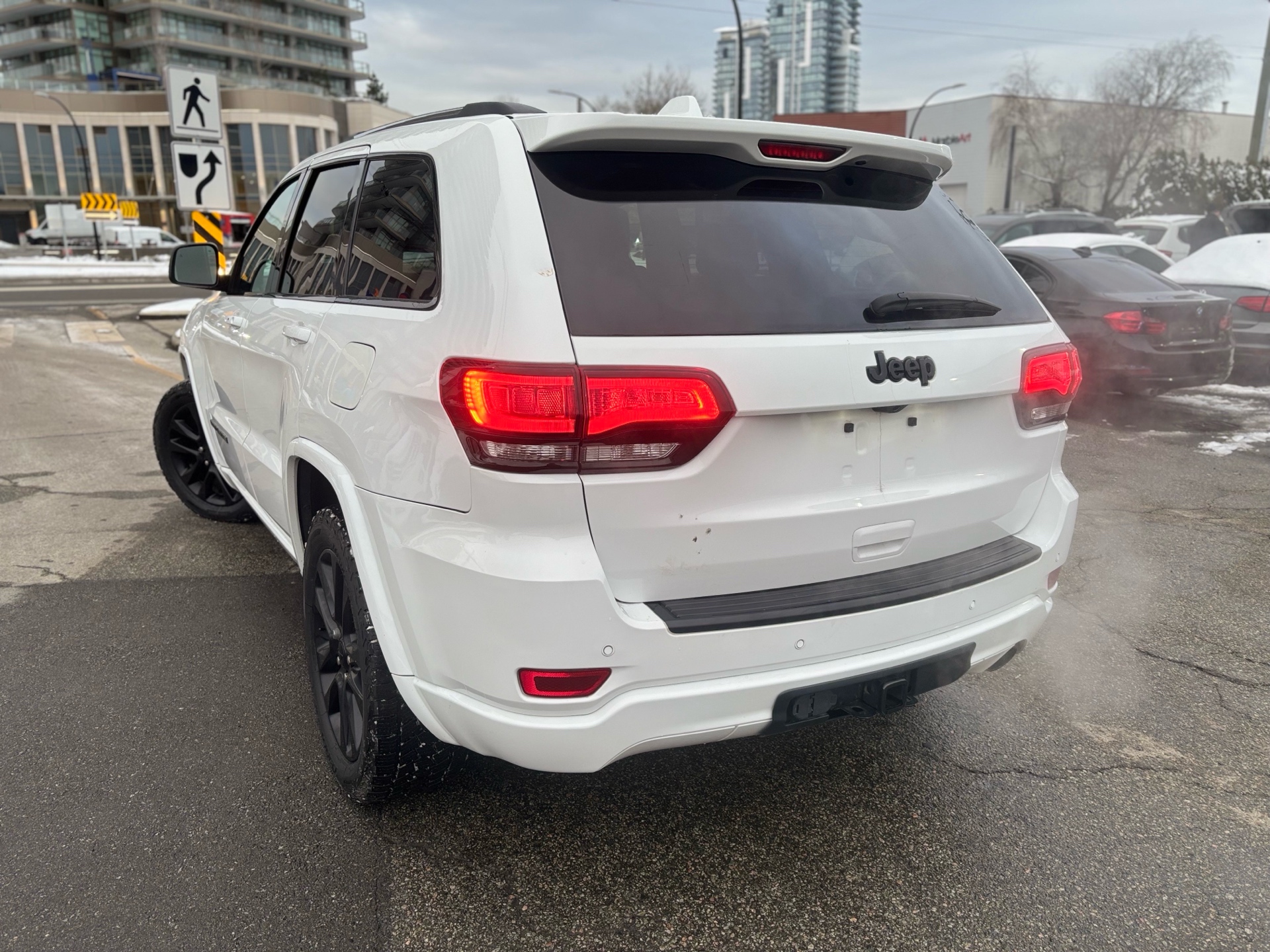 /canwestautoinc/2019-Jeep-GrandCherokee-9940532587837627.jpg