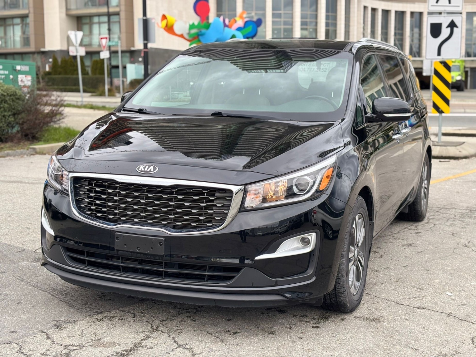 /canwestautoinc/2019-Kia-Sedona-6399095978563425.jpg