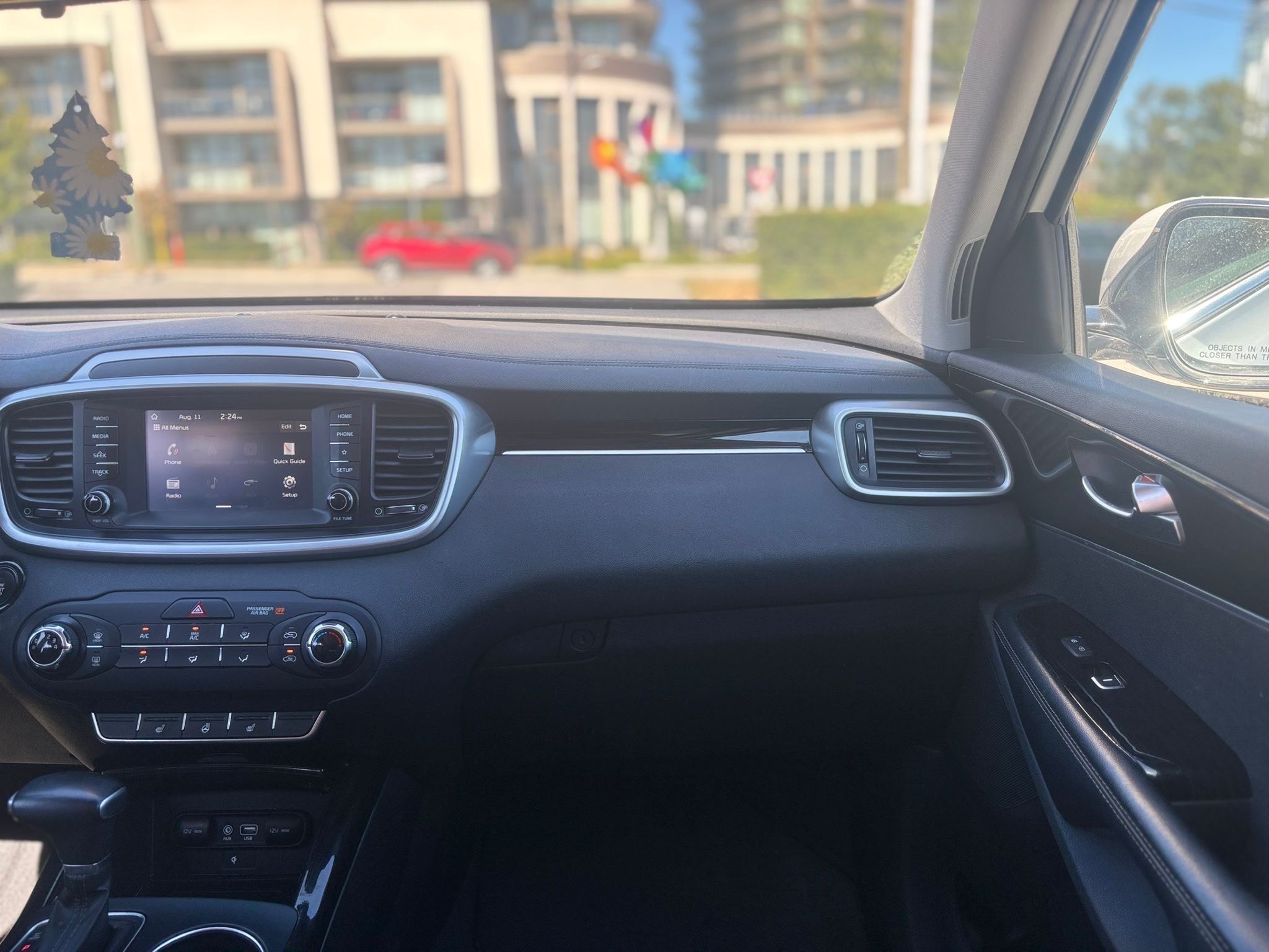 /canwestautoinc/2019-Kia-Sorento-11648606062482836.jpg
