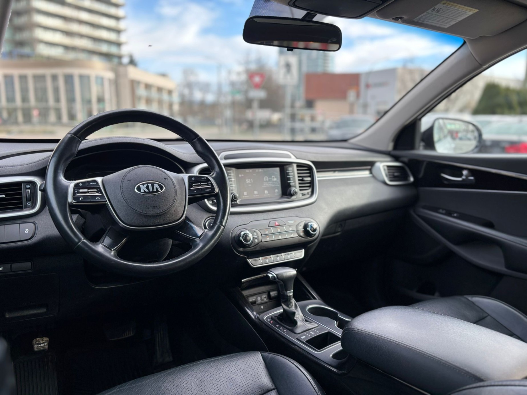 /canwestautoinc/2019-Kia-Sorento-258004516381636.jpg