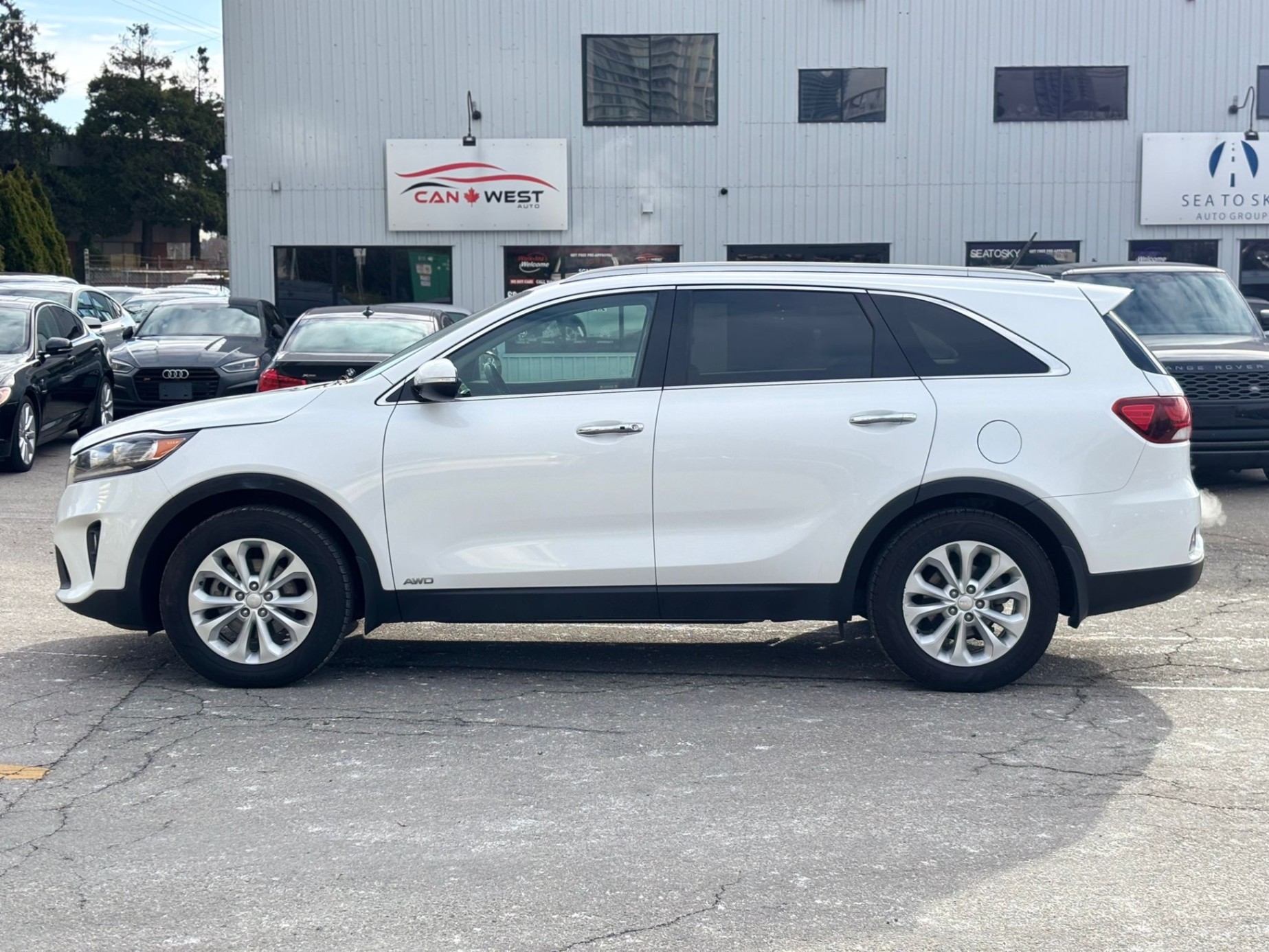 /canwestautoinc/2019-Kia-Sorento-5425474651584987.jpg